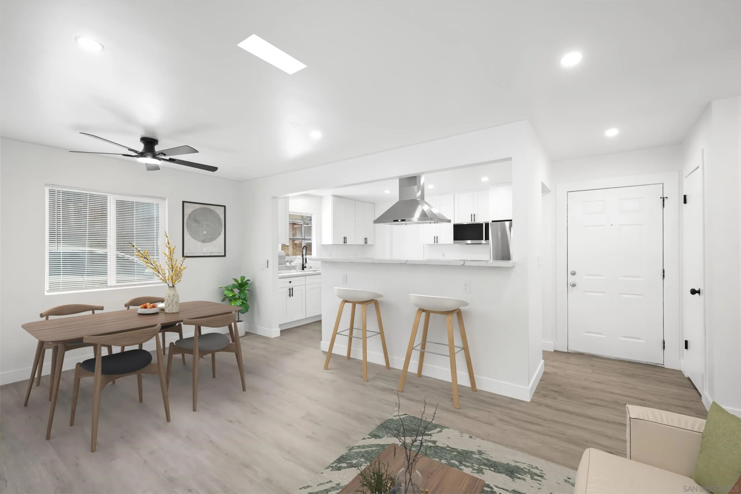 https://cdn.realtyfeed.com/cdn/127/250037693/580e511bac70891af1c447d2be5260f2.webp