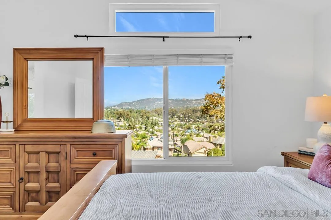 https://cdn.realtyfeed.com/cdn/127/250037694/206e637c40c212f9f1552df1a839df9b.webp