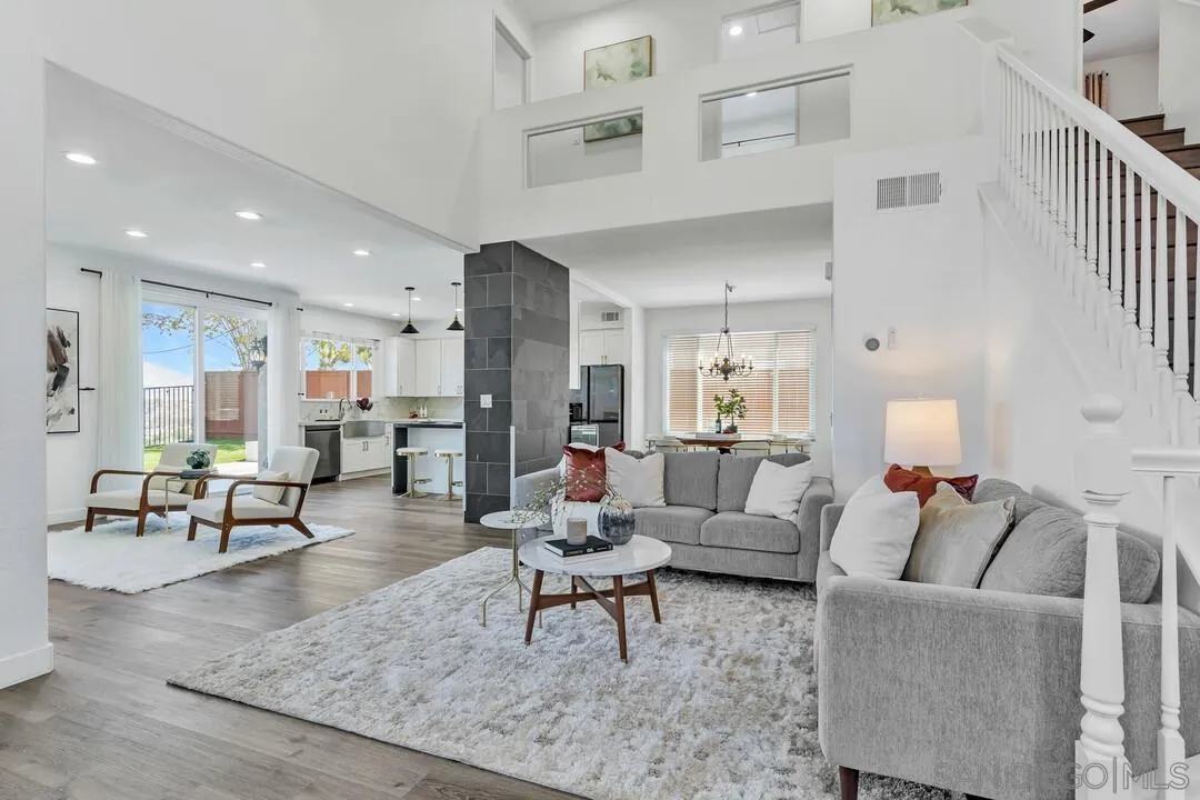 https://cdn.realtyfeed.com/cdn/127/250037694/7abb002f7a435d16fcb43bf8c4a88cb1.webp