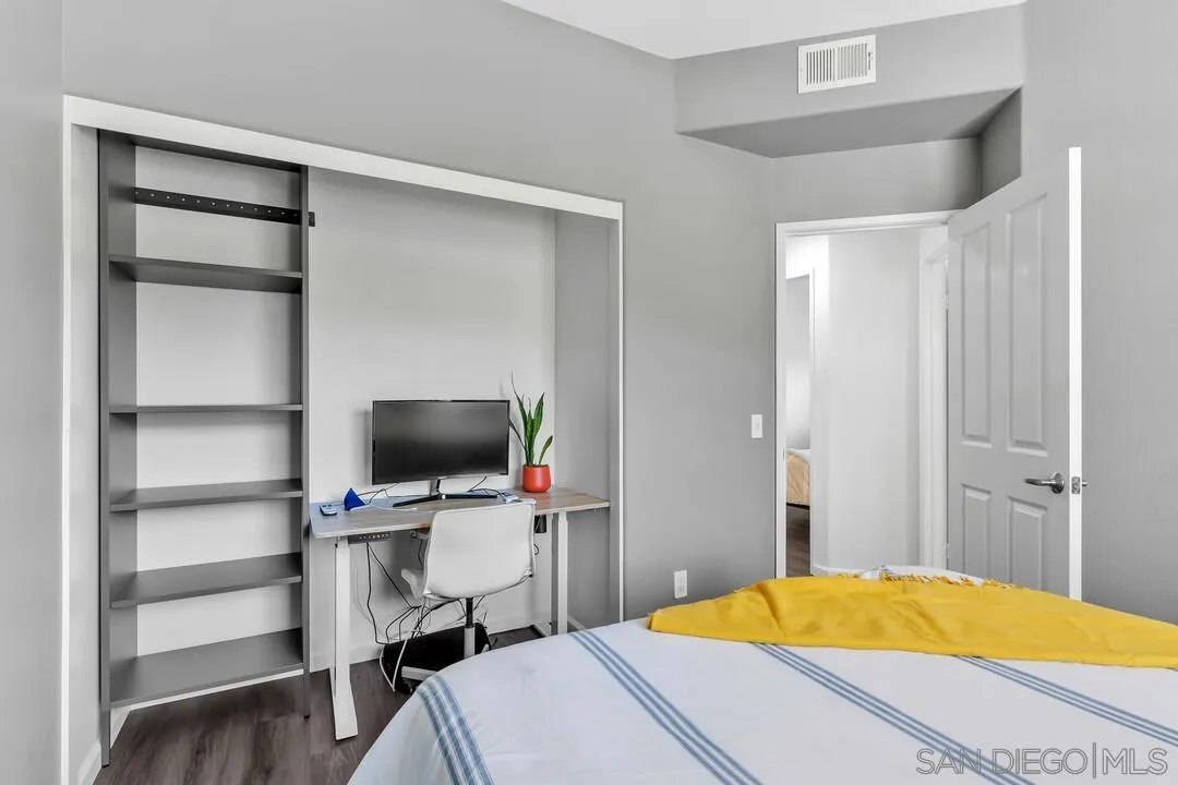 https://cdn.realtyfeed.com/cdn/127/250037694/92b8e493b451df8fc2e37fa7191287c2.webp