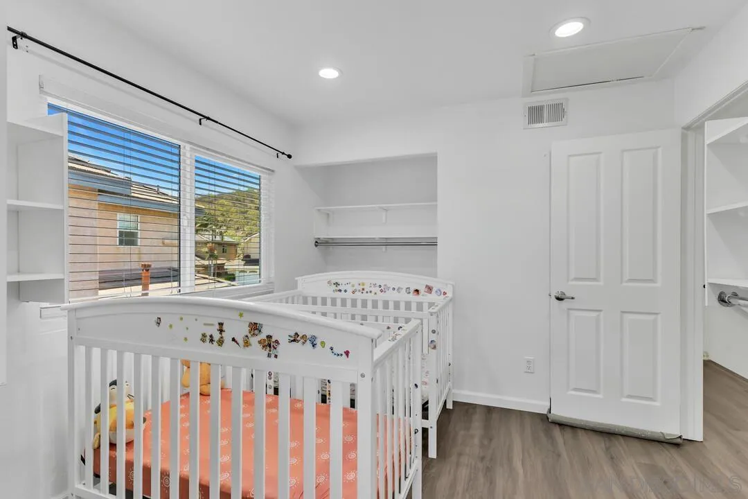 https://cdn.realtyfeed.com/cdn/127/250037694/a189d0147cd6ee9b97dc66b6e137bde8.webp