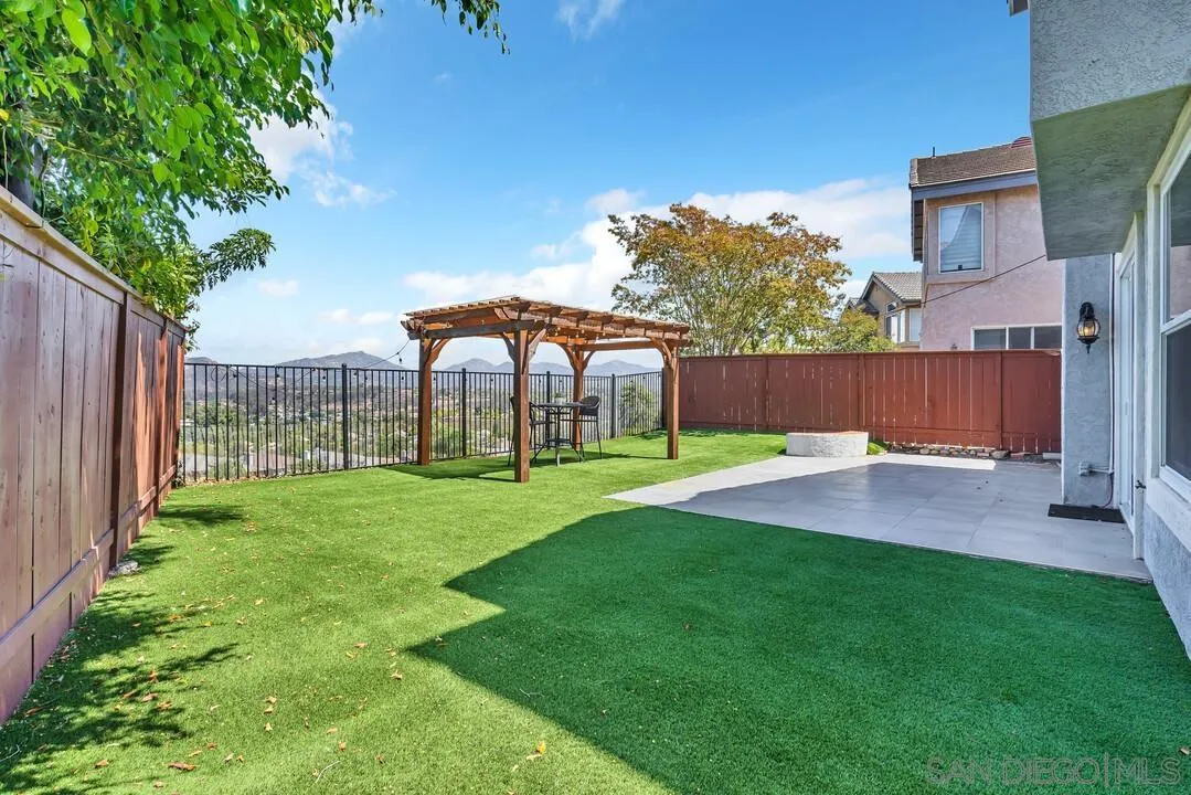 https://cdn.realtyfeed.com/cdn/127/250037694/bde7867842886b0e7516659ada182db9.webp