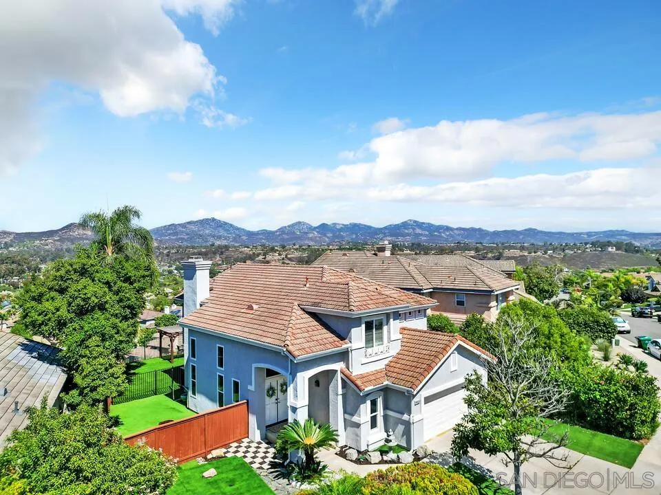 https://cdn.realtyfeed.com/cdn/127/250037694/c4f34a603b48279201b0bdbdbe4cdc1f.webp