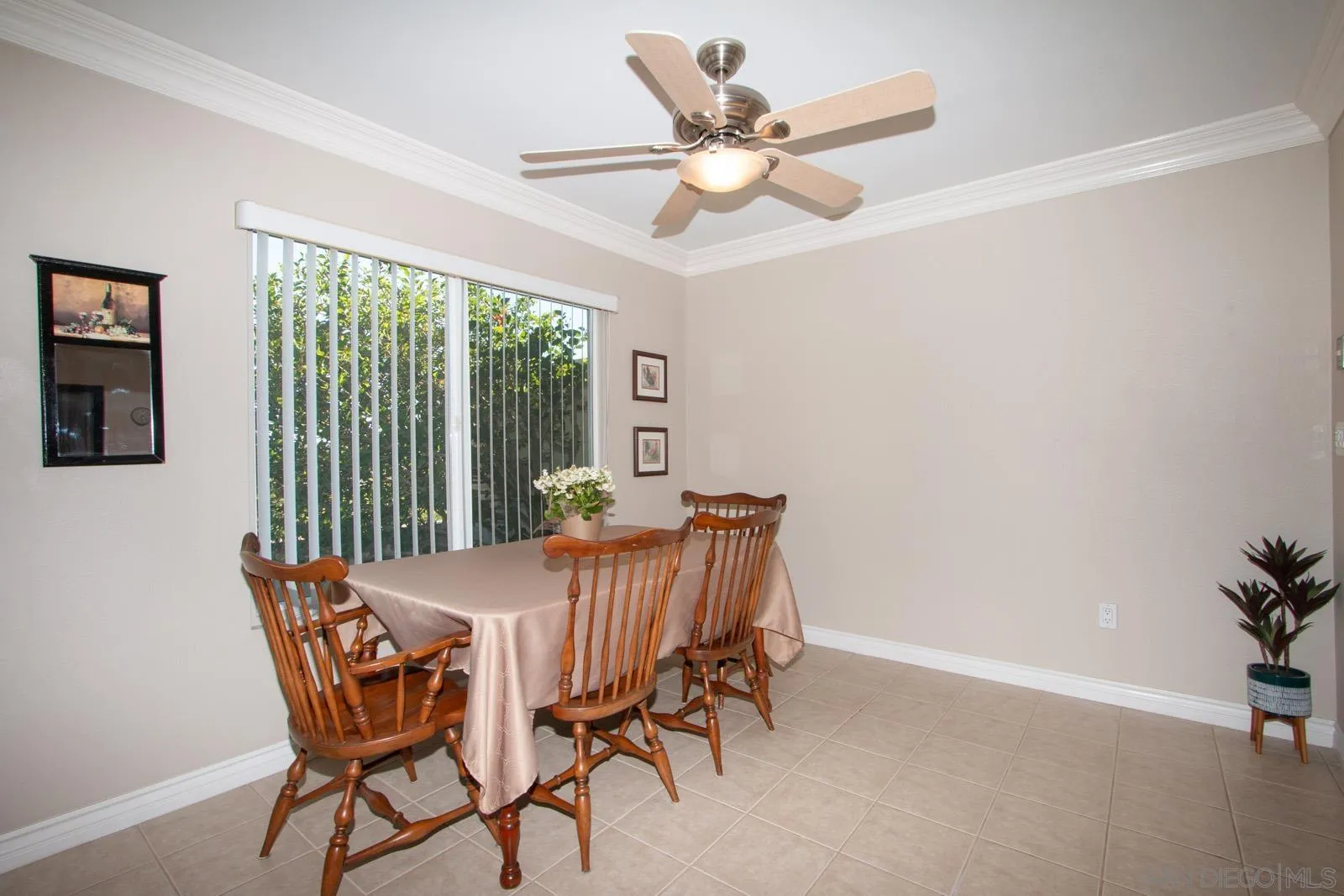 https://cdn.realtyfeed.com/cdn/127/250037695/147036ba8392d6d98f3927e3c50aecbd.webp