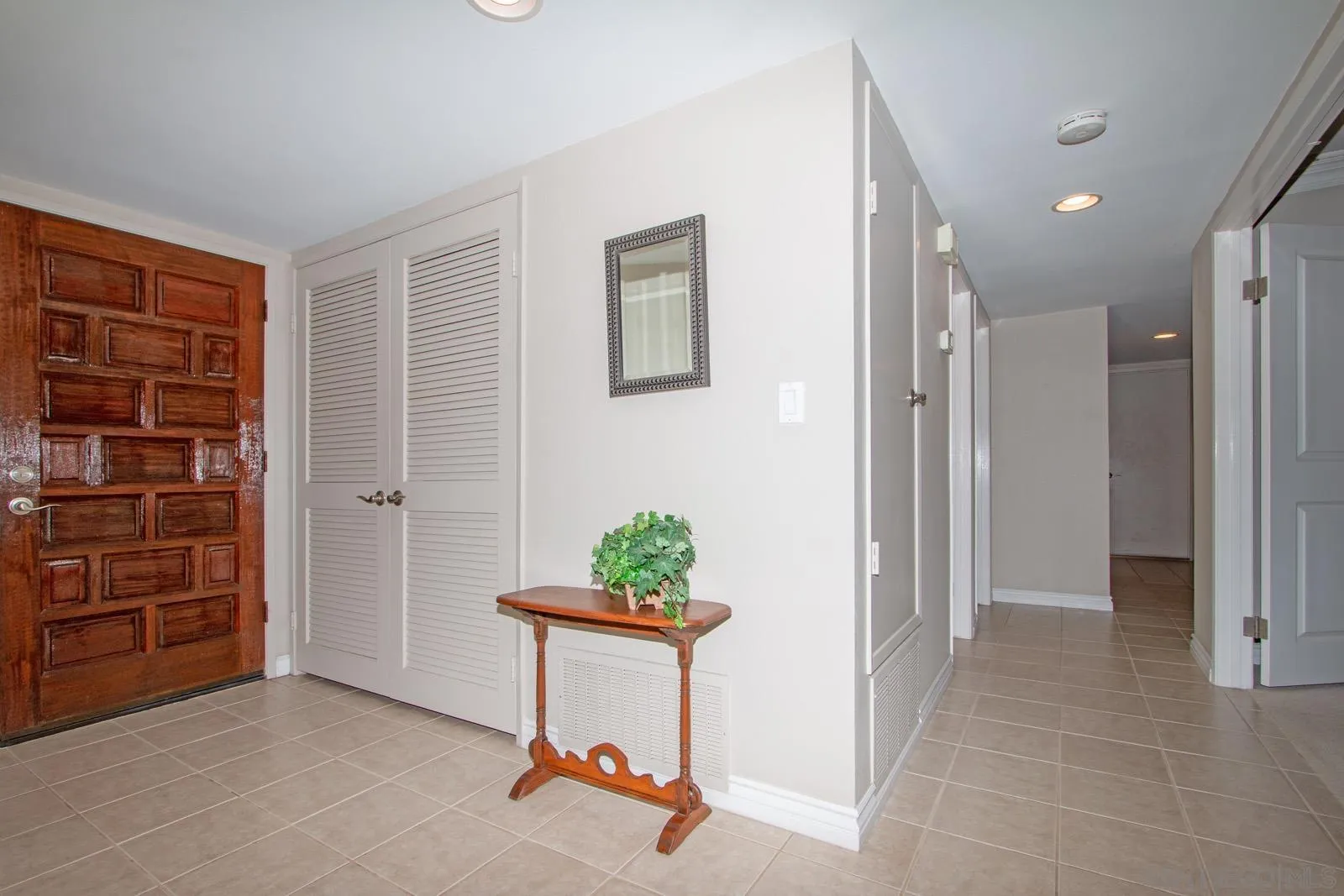 https://cdn.realtyfeed.com/cdn/127/250037695/3d1dab3640bbd8309fdc0e27209ef14b.webp