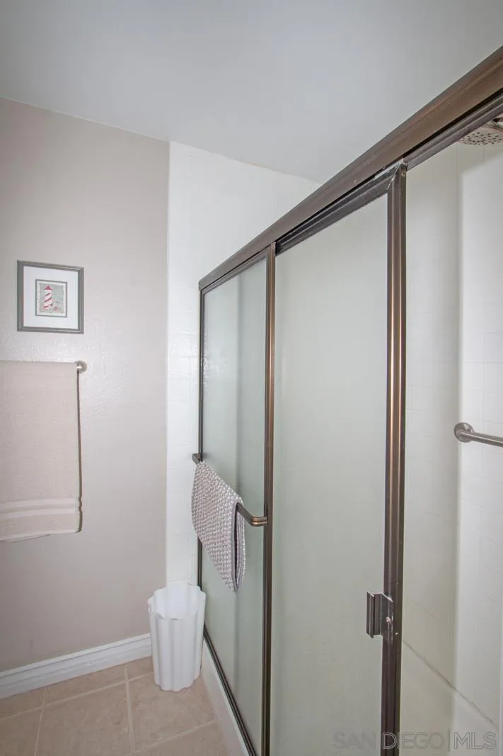 https://cdn.realtyfeed.com/cdn/127/250037695/c2b47617b065b59fa0ad7ed05394f8ee.webp