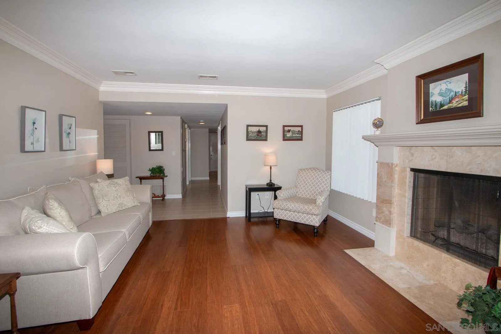 https://cdn.realtyfeed.com/cdn/127/250037695/cb94a32dd669271bcb7f423192b6b3da.webp