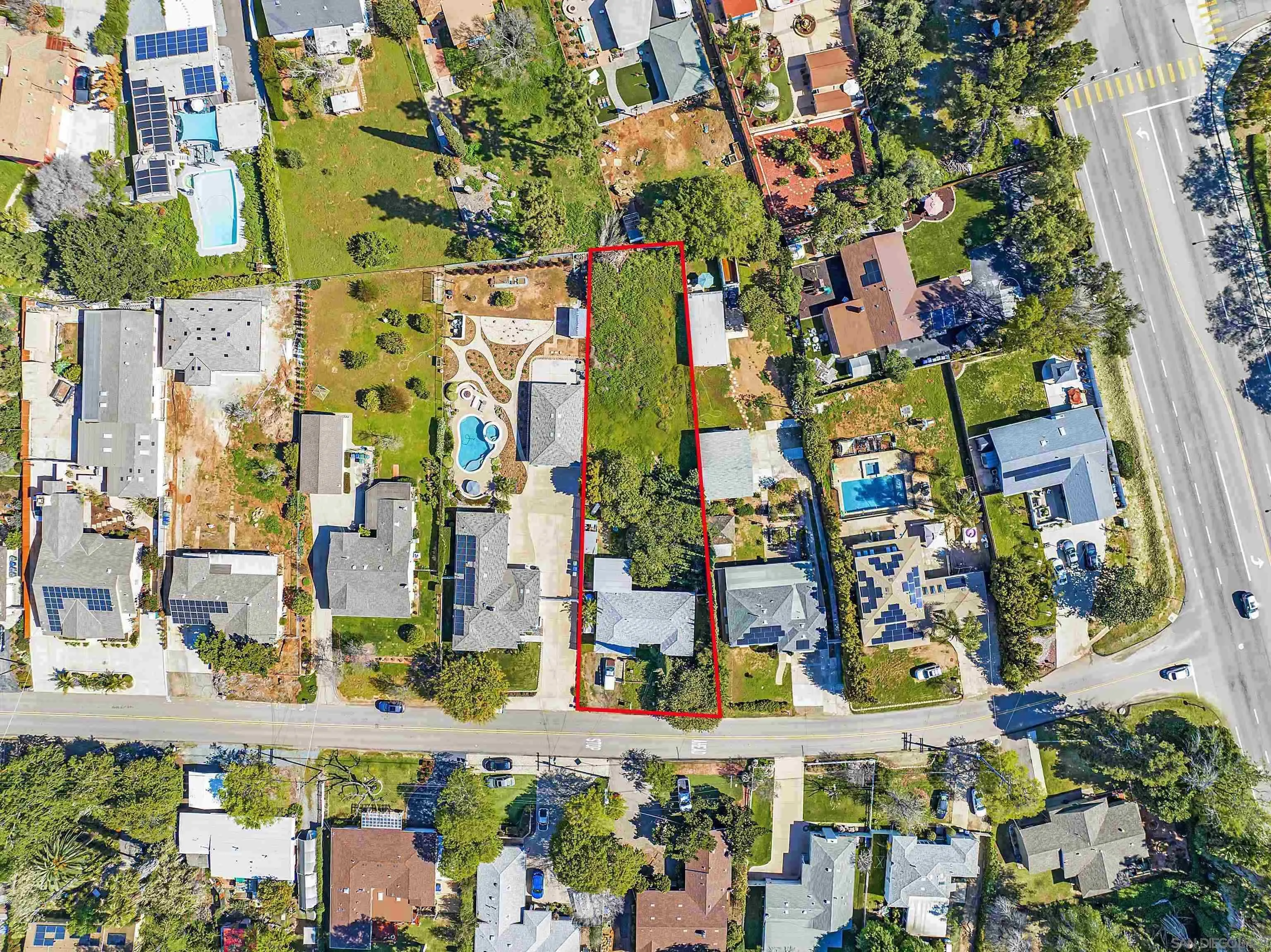 https://cdn.realtyfeed.com/cdn/127/250037708/a51bdd2e6b1ec9f4c5aea9e289139316.webp