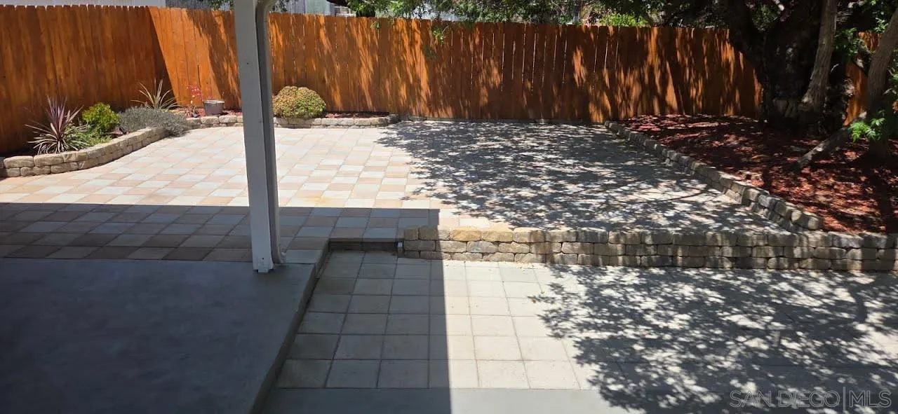 https://cdn.realtyfeed.com/cdn/127/250037708/ddc7ab2154f17328fb36d771dcd0fd93.webp