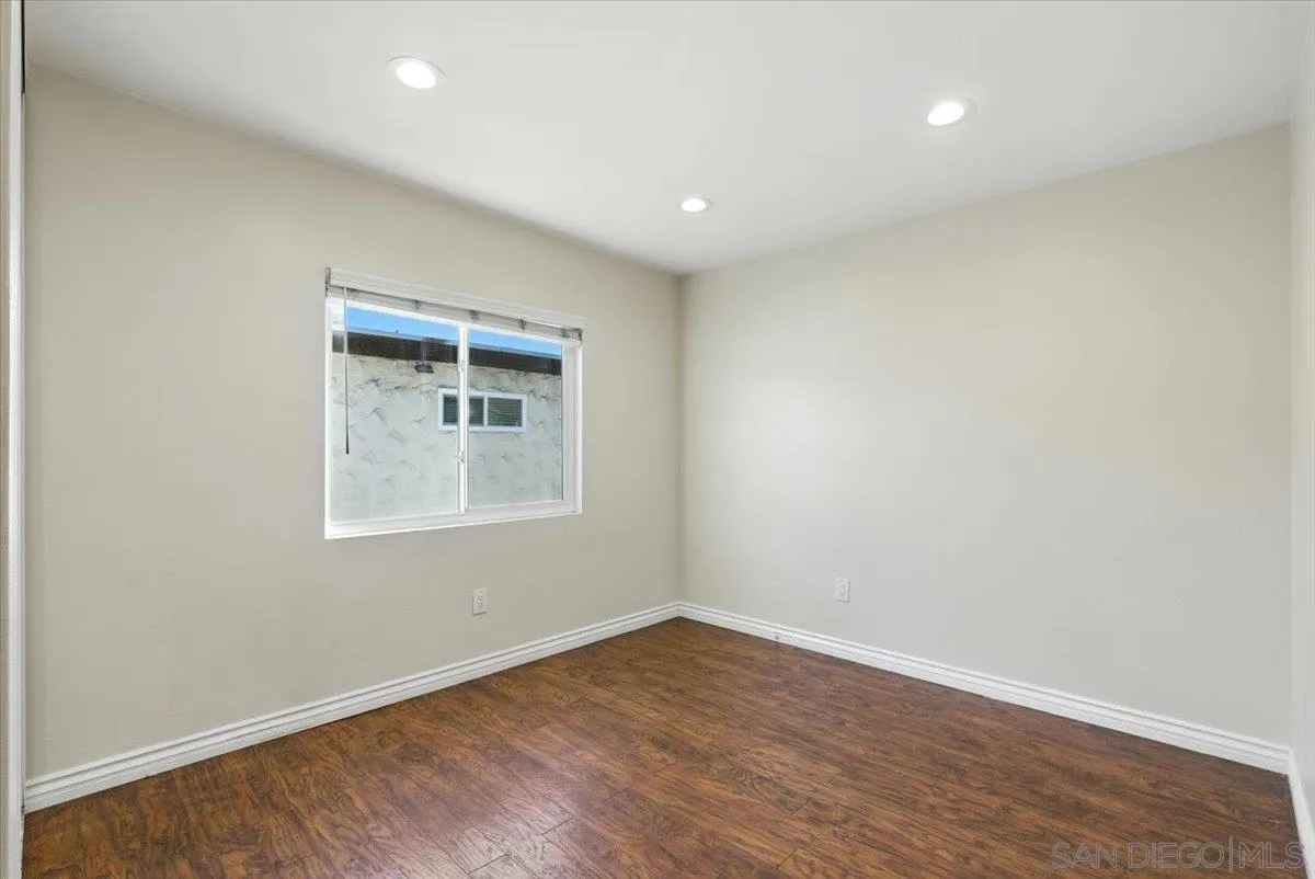 https://cdn.realtyfeed.com/cdn/127/250037710/c871d1c74550fdf5cb9f582b58c33f94.webp