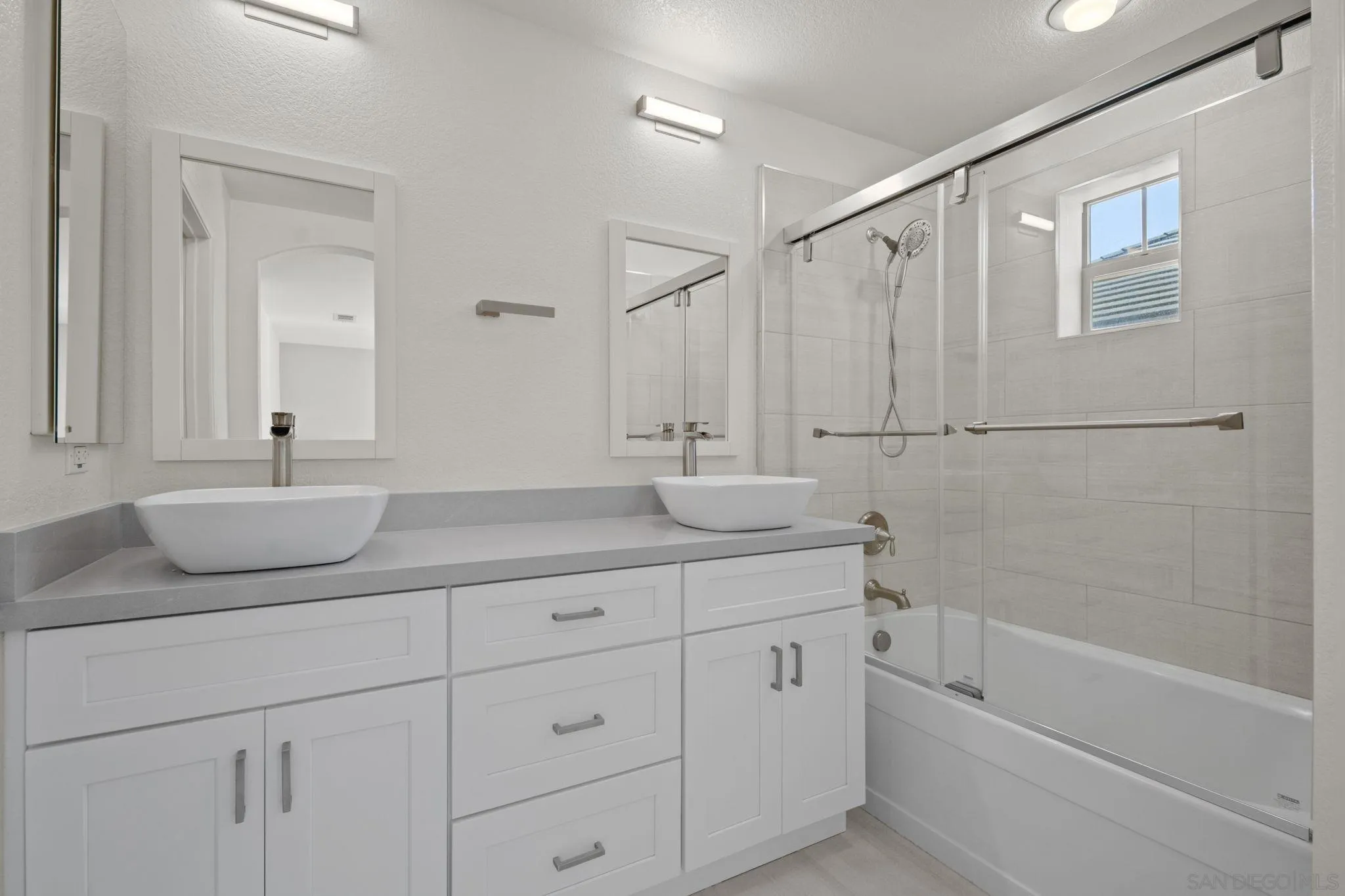 Photo #24: 250037713 Listing: Photo #24