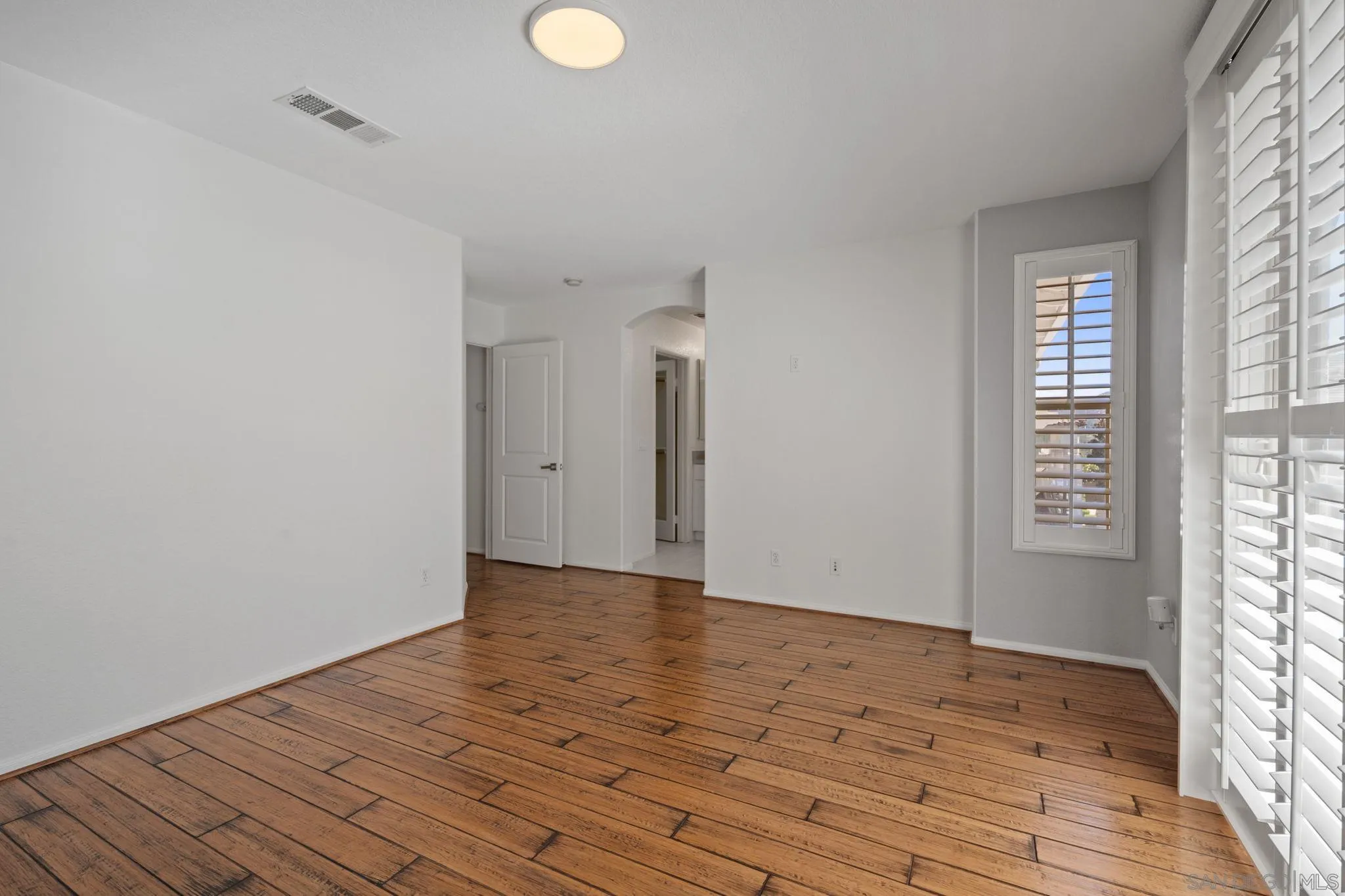 Photo #21: 250037713 Listing: Photo #21