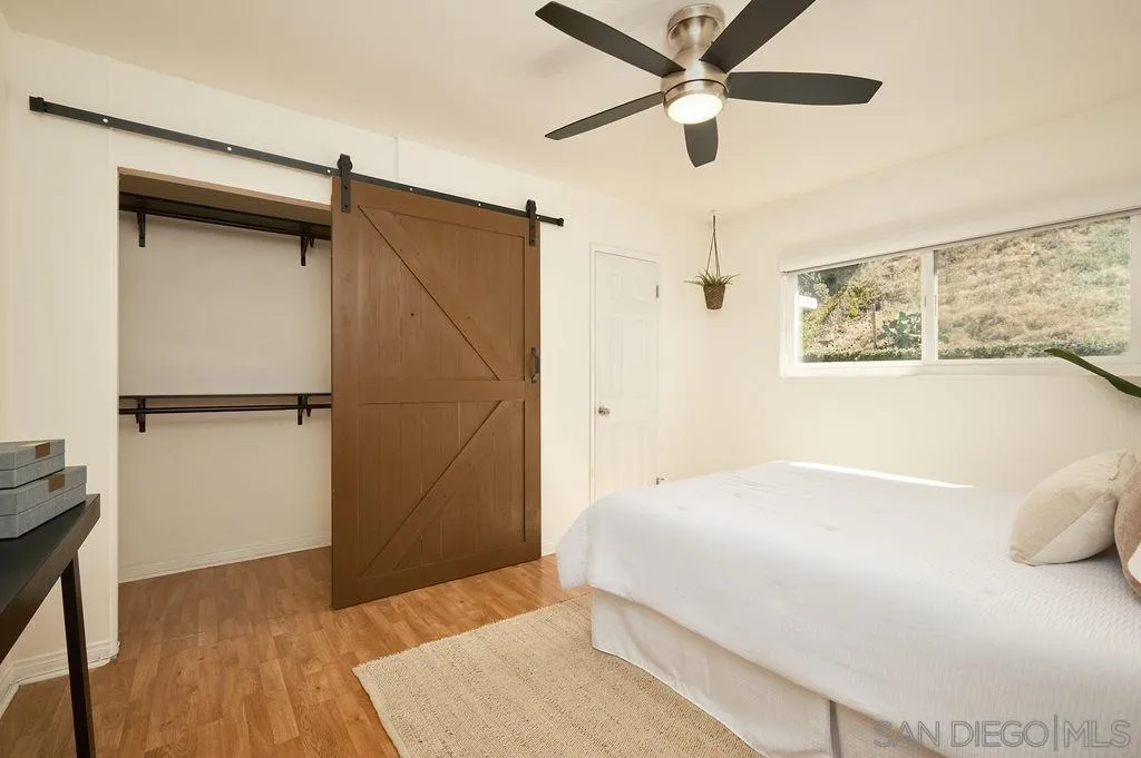 https://cdn.realtyfeed.com/cdn/127/250037719/13c8376759a67d05afc05da97c3bdcd5.webp