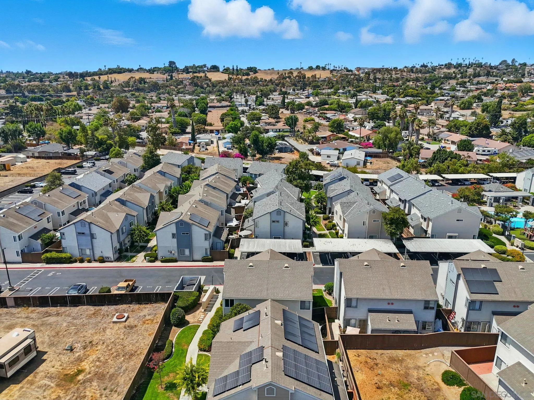 https://cdn.realtyfeed.com/cdn/127/250037721/33712d9e8bb7a5f22d5fcecc979ce8b7.webp