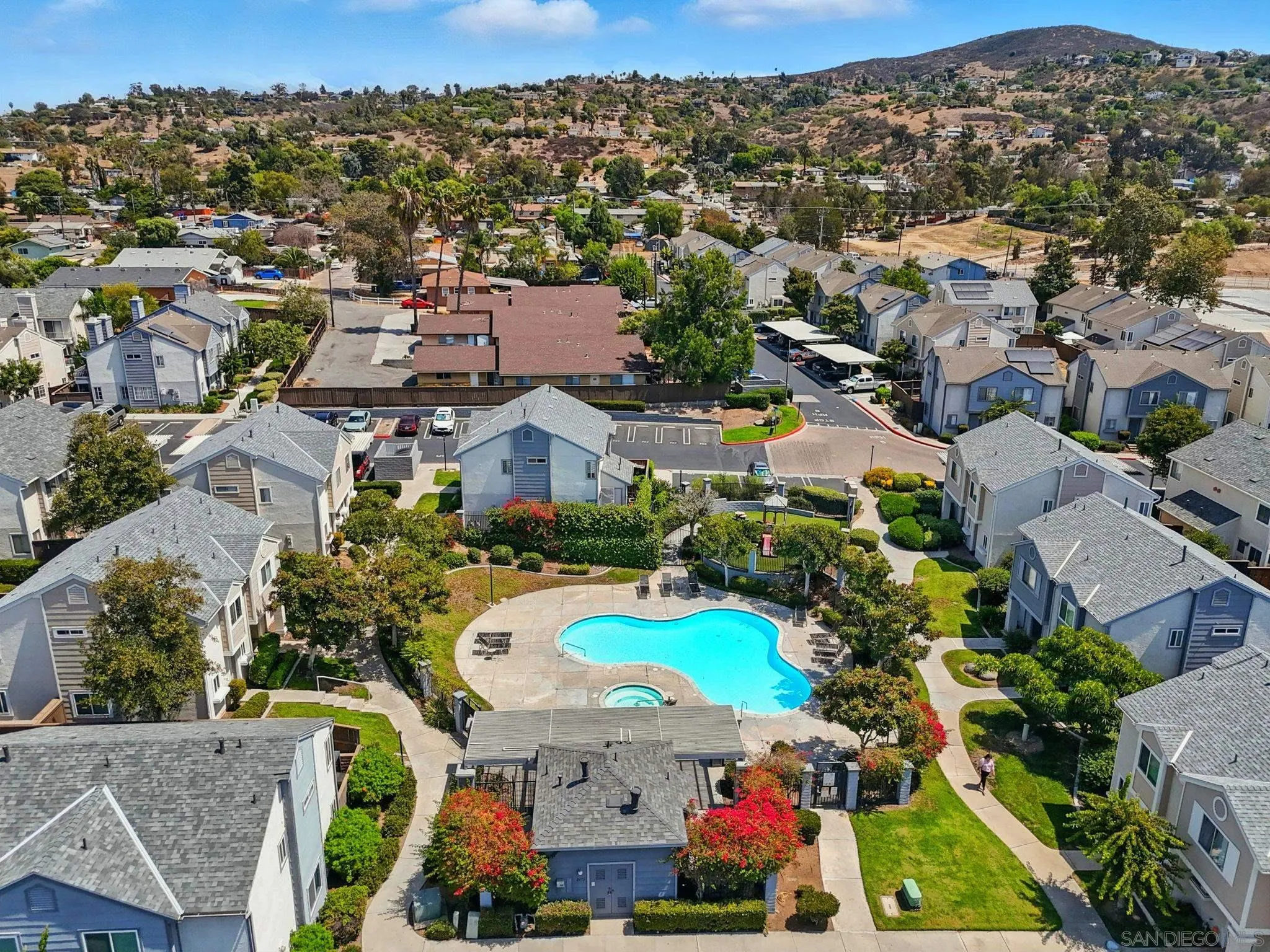 https://cdn.realtyfeed.com/cdn/127/250037721/a287b1f1d118d37a47e96e6adafe8536.webp