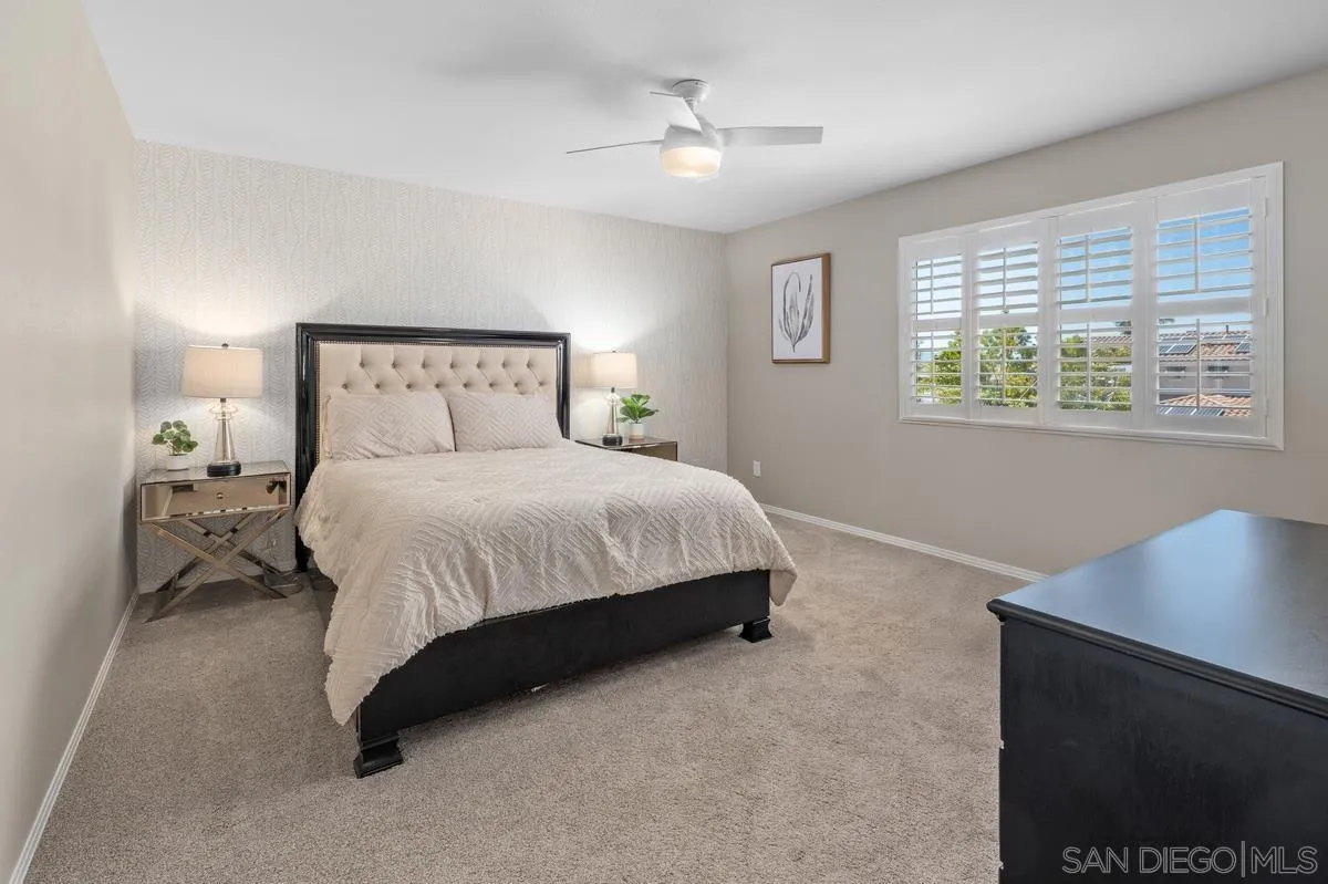 https://cdn.realtyfeed.com/cdn/127/250037722/961bb7b4002bc890a3aee575a8652e1a.webp