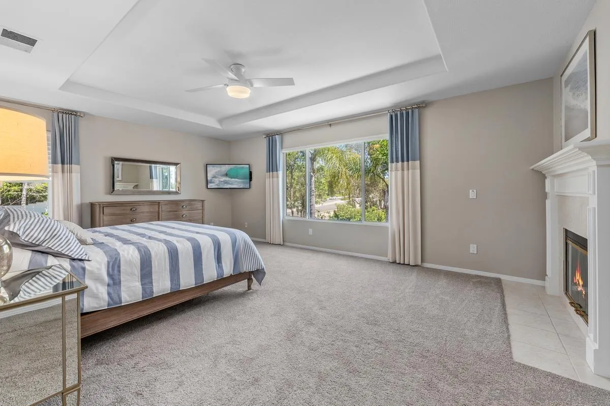 https://cdn.realtyfeed.com/cdn/127/250037722/e7ea42359f1b9cfb29a31d76befe2259.webp