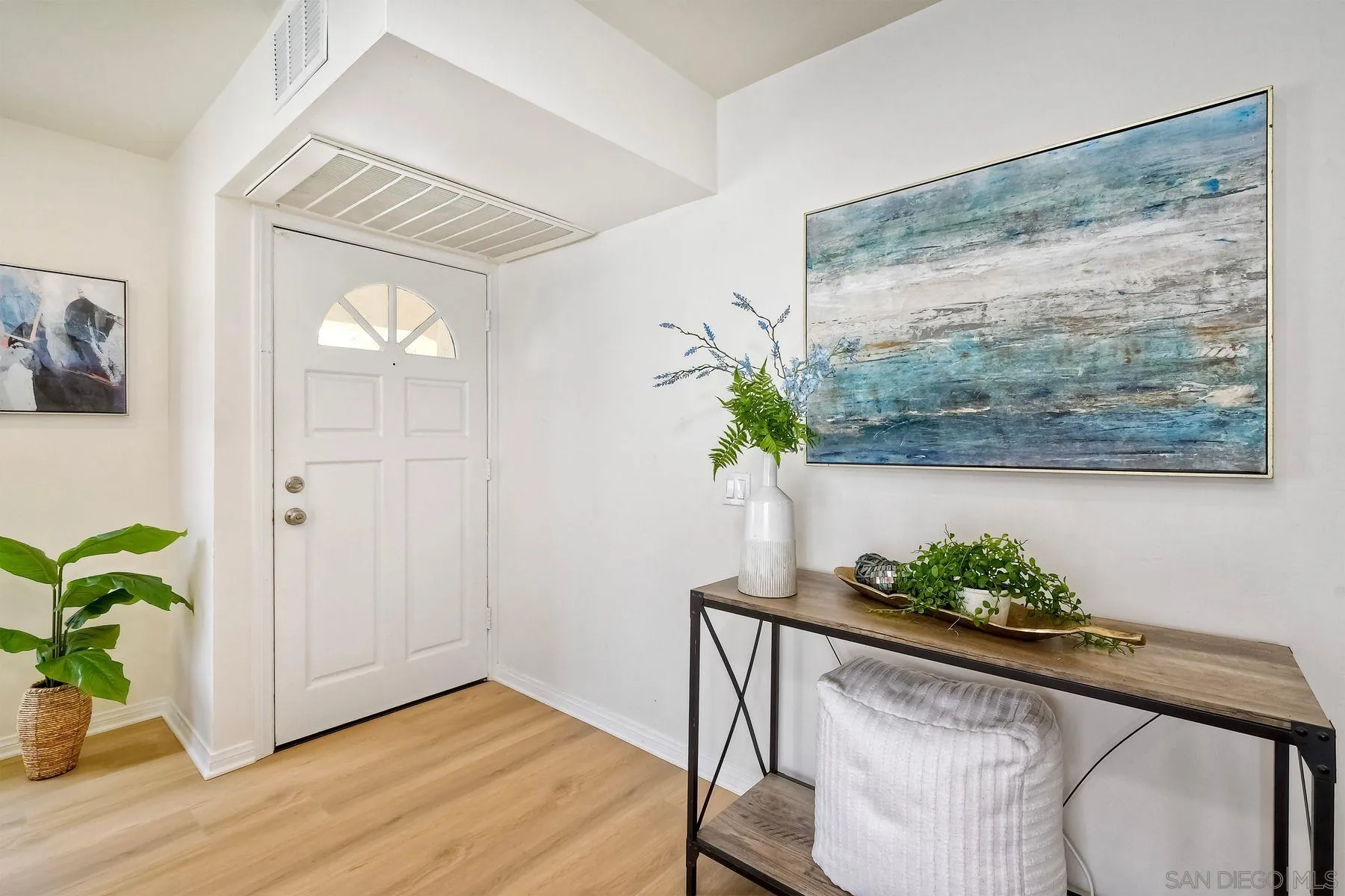 https://cdn.realtyfeed.com/cdn/127/250037733/591abc78fdc1d6d1eee368574f00ec1f.webp