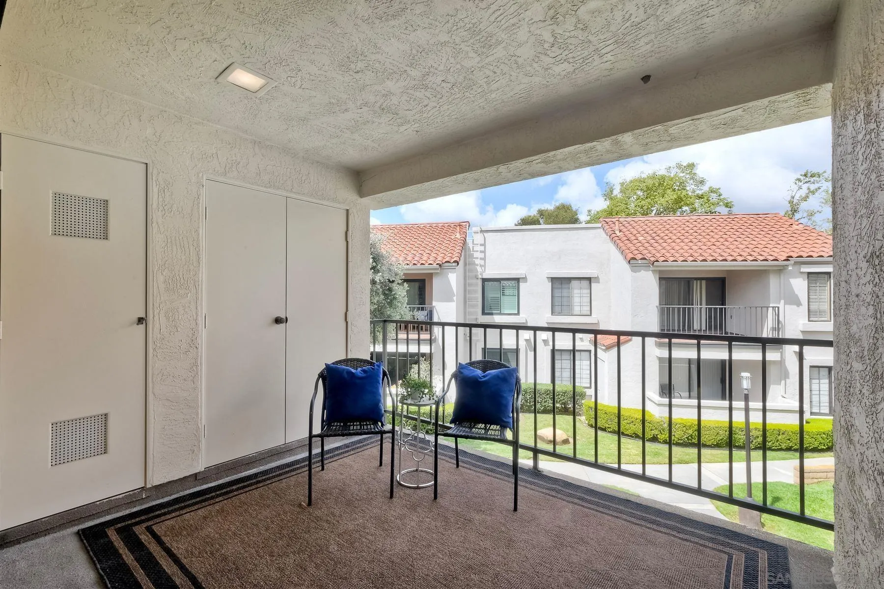 https://cdn.realtyfeed.com/cdn/127/250037733/ad86bde30fca31e0cf978e5ef8d6a28a.webp