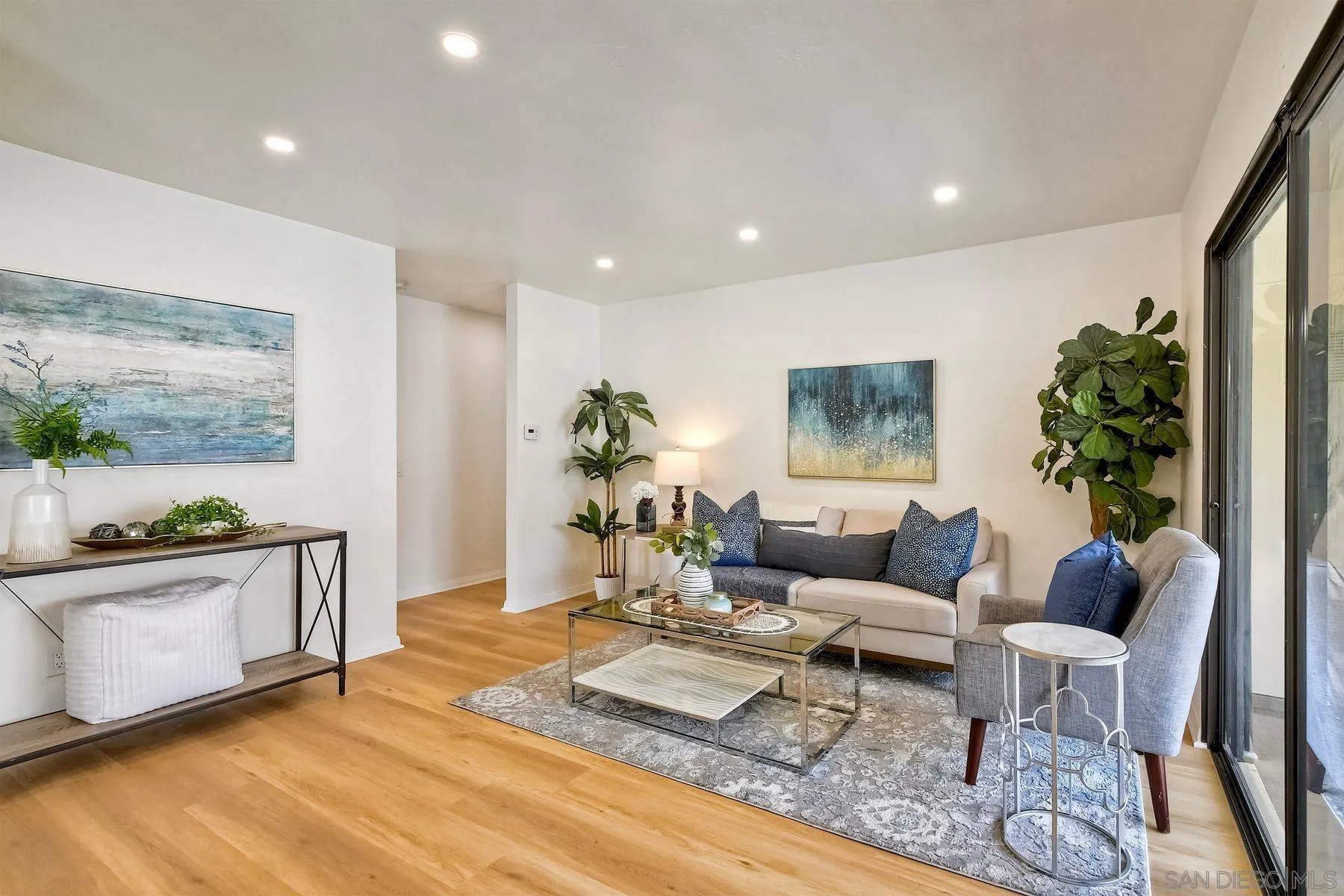 https://cdn.realtyfeed.com/cdn/127/250037733/c883959512679e15532613a633530bf3.webp