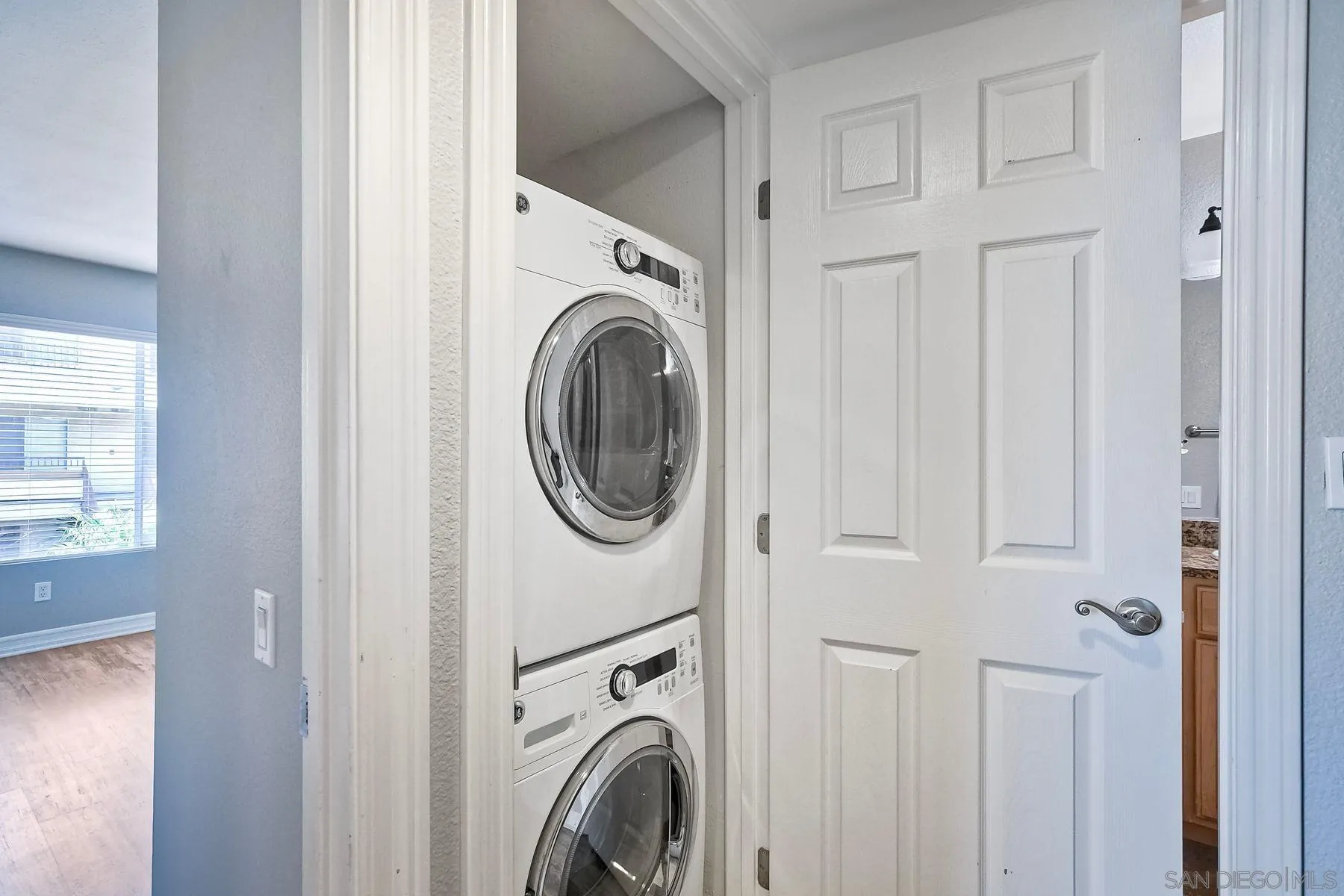 https://cdn.realtyfeed.com/cdn/127/250037734/bb9516fcabfb4e25cfcfee62721c96a0.webp