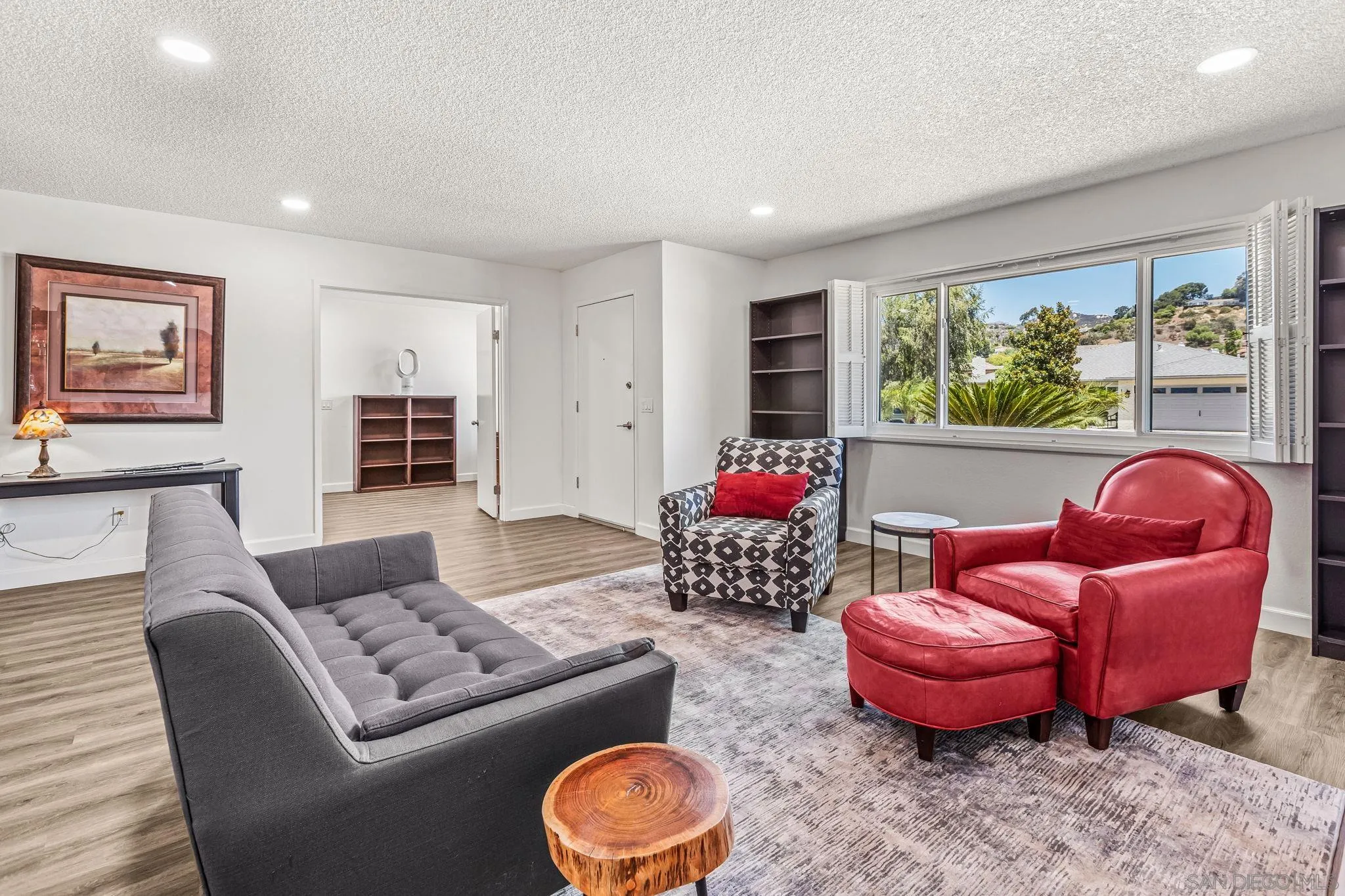 https://cdn.realtyfeed.com/cdn/127/250037737/44da491d53182dafb7ba8b87e5dee9b7.webp