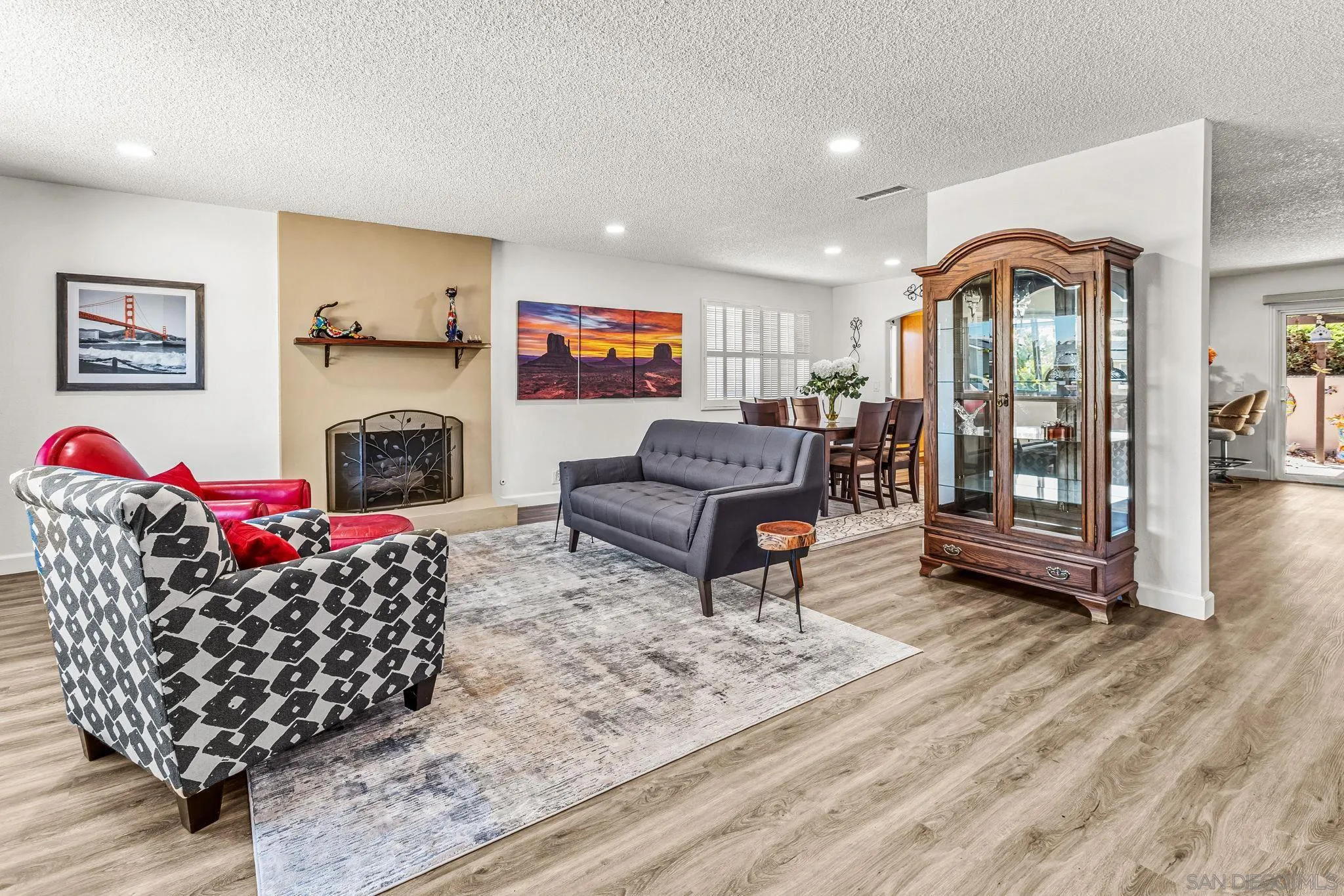https://cdn.realtyfeed.com/cdn/127/250037737/4f822fcbb64cd2ba44f66613f54b42a6.webp