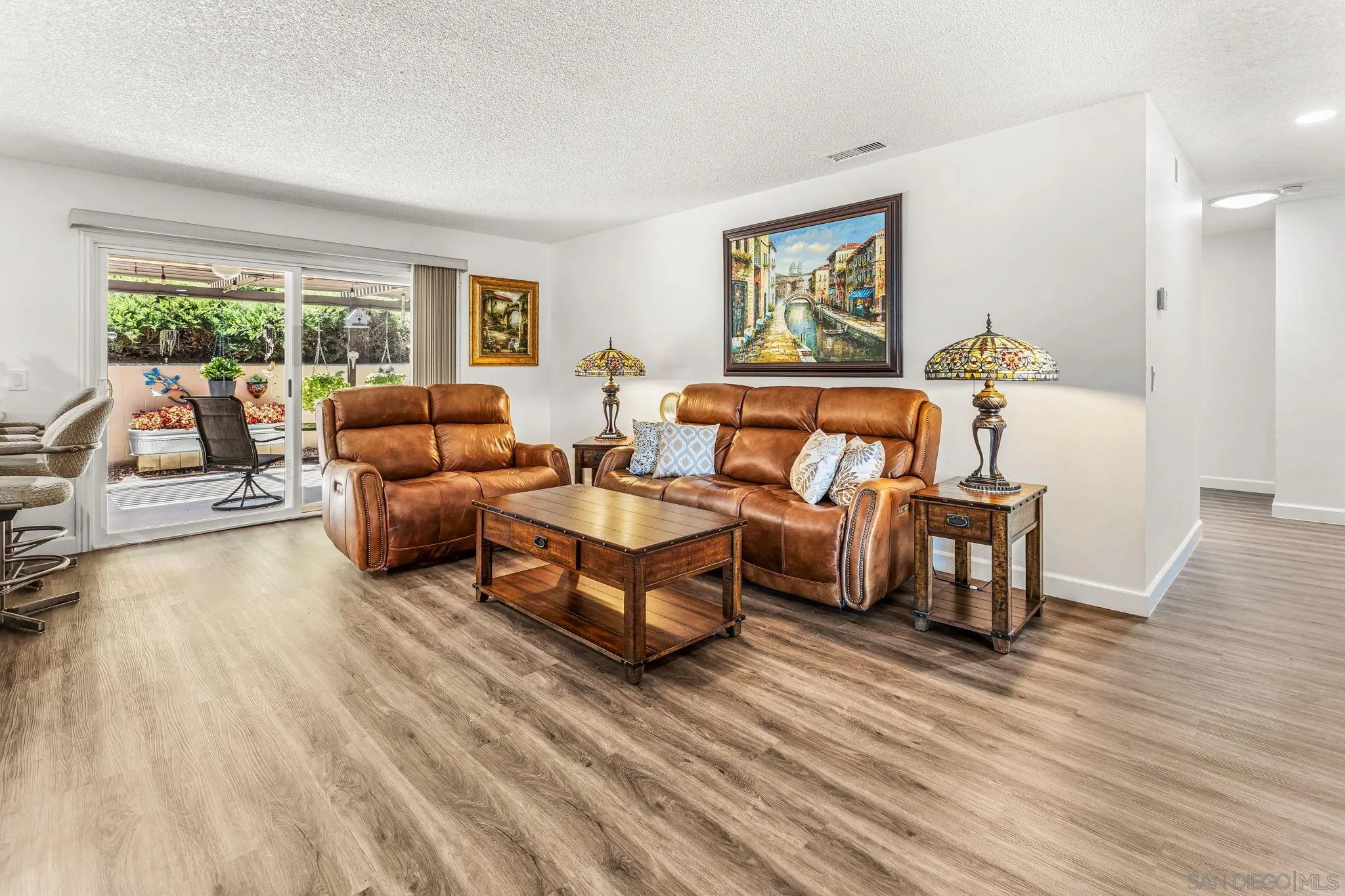 https://cdn.realtyfeed.com/cdn/127/250037737/51d43ad2af24bd68a2f91e14067be3a7.webp