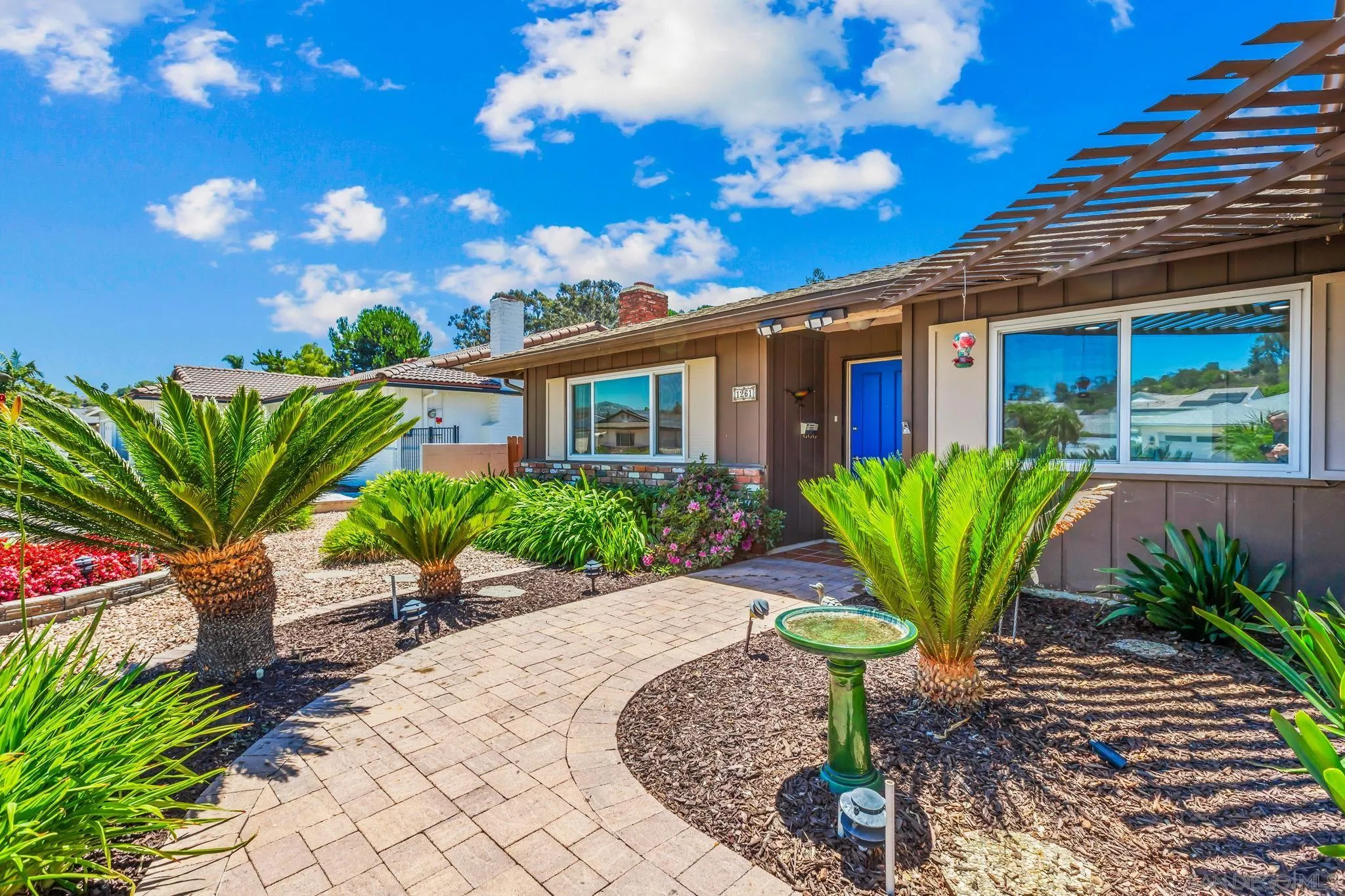 https://cdn.realtyfeed.com/cdn/127/250037737/e7ec49dd5d85b44e9170b6513e4dfa36.webp