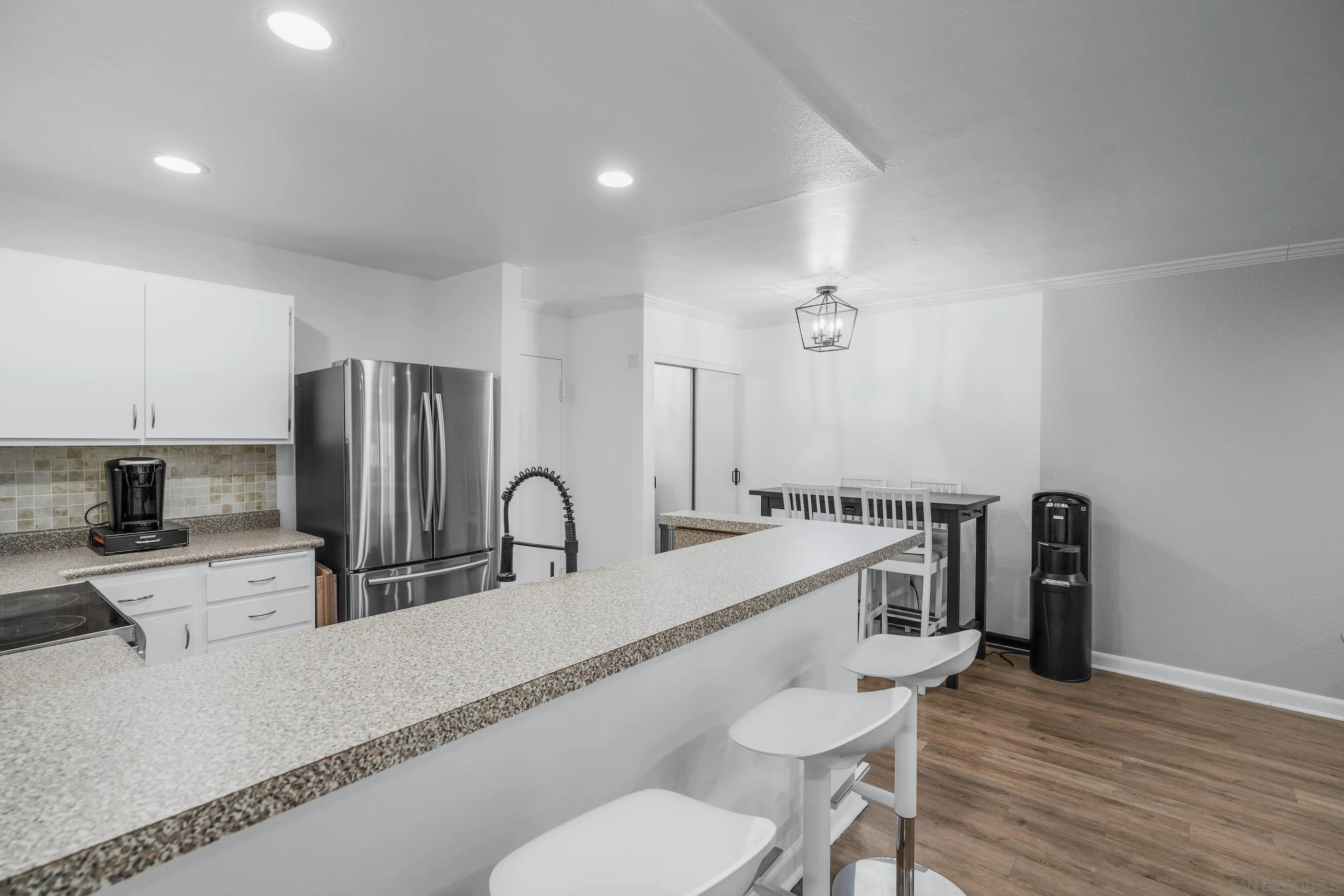 https://cdn.realtyfeed.com/cdn/127/250037738/ec7621c56e2815ae772e1fe3a966b458.webp
