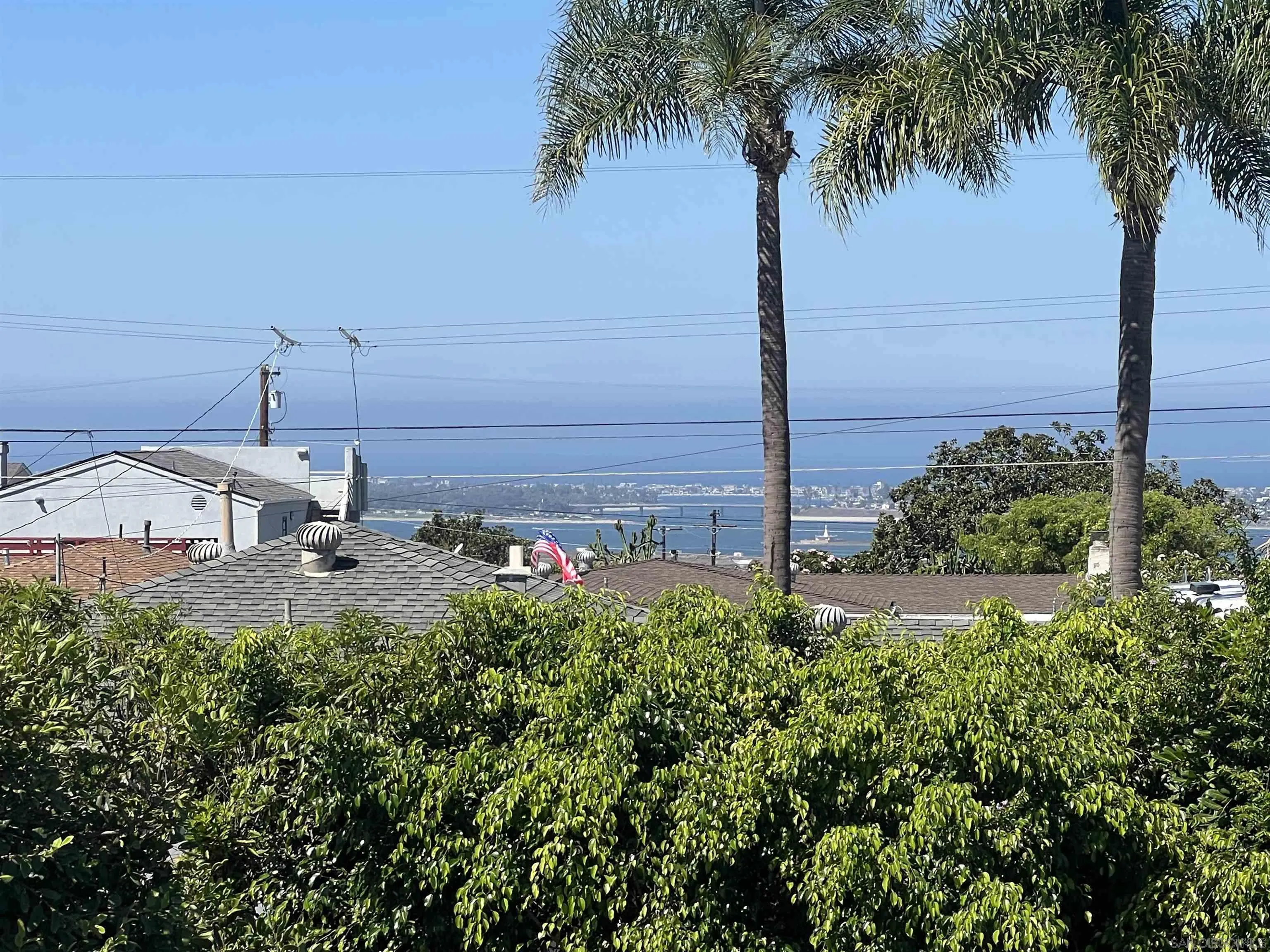 https://cdn.realtyfeed.com/cdn/127/250037739/254cd566076601e436f2391ee412d30d.webp