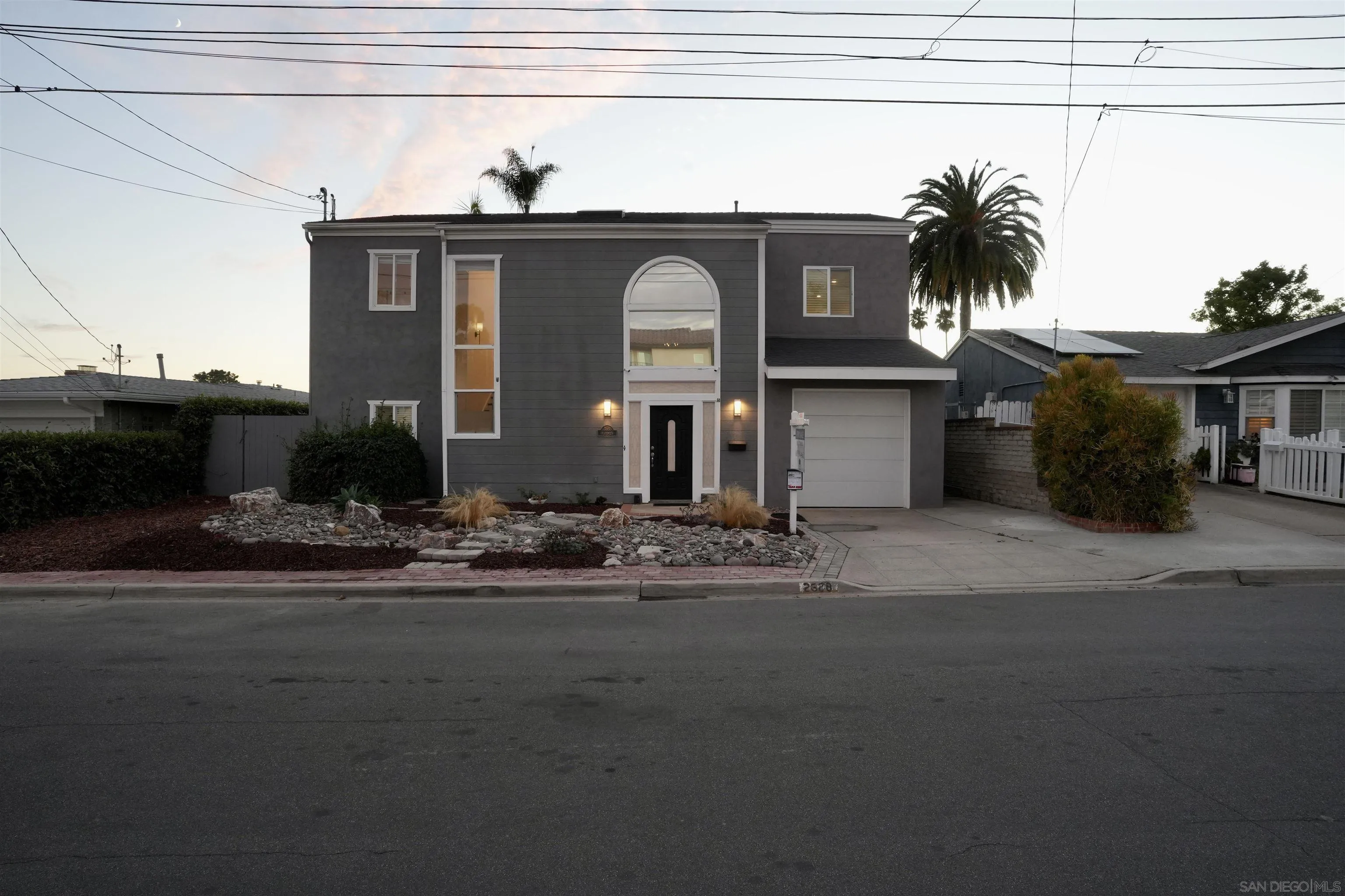 https://cdn.realtyfeed.com/cdn/127/250037739/9517f70e8fa96bfad3570125e97e82e0.webp