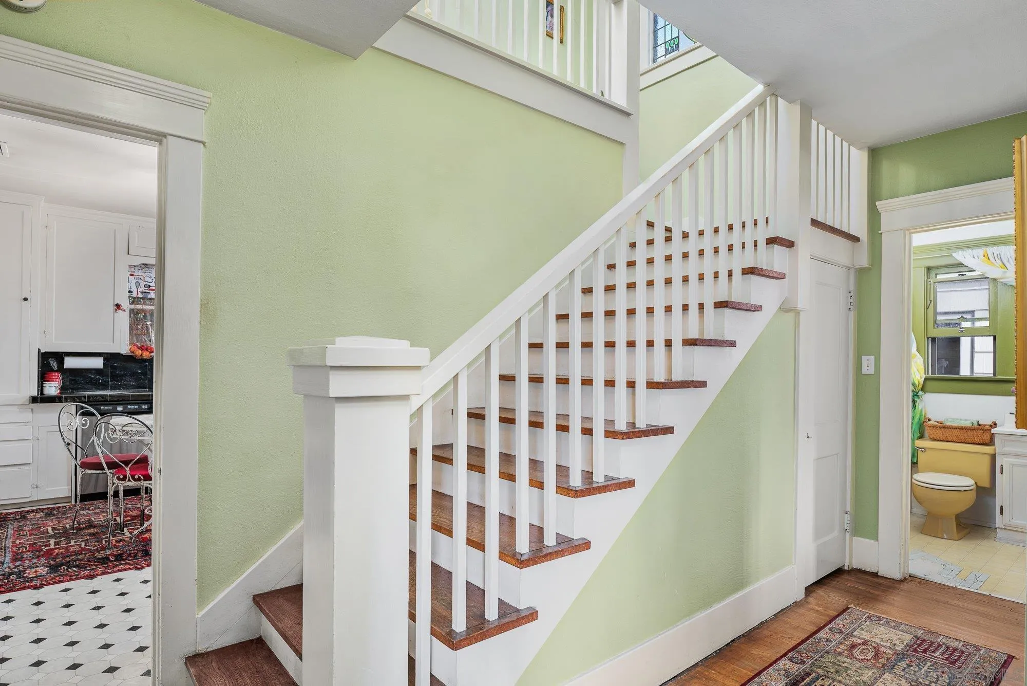 https://cdn.realtyfeed.com/cdn/127/250037741/1067ff2d1754faf8cce62c3f375150c0.webp