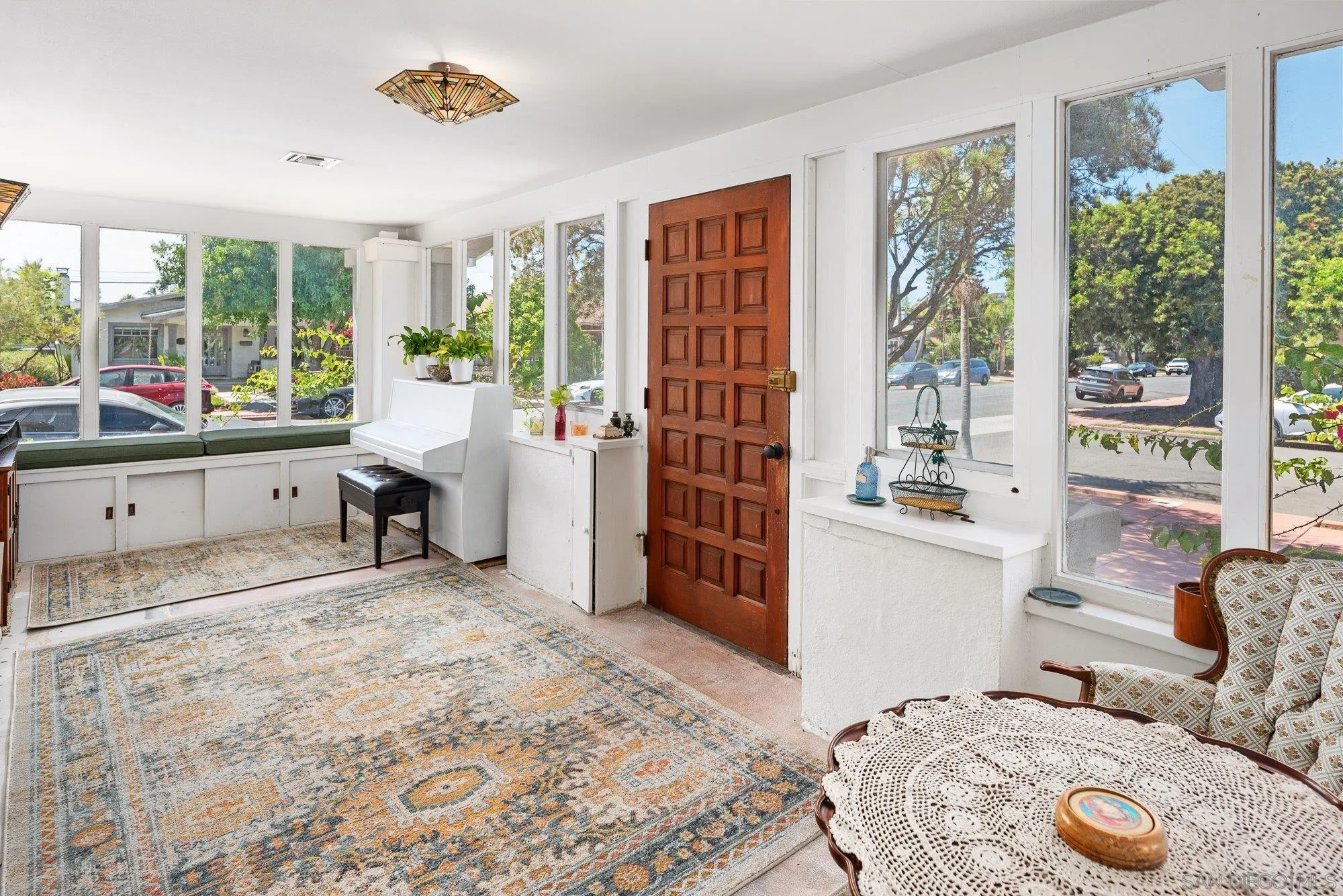 https://cdn.realtyfeed.com/cdn/127/250037741/a6f42b56c333476f97360cf312e16efc.webp