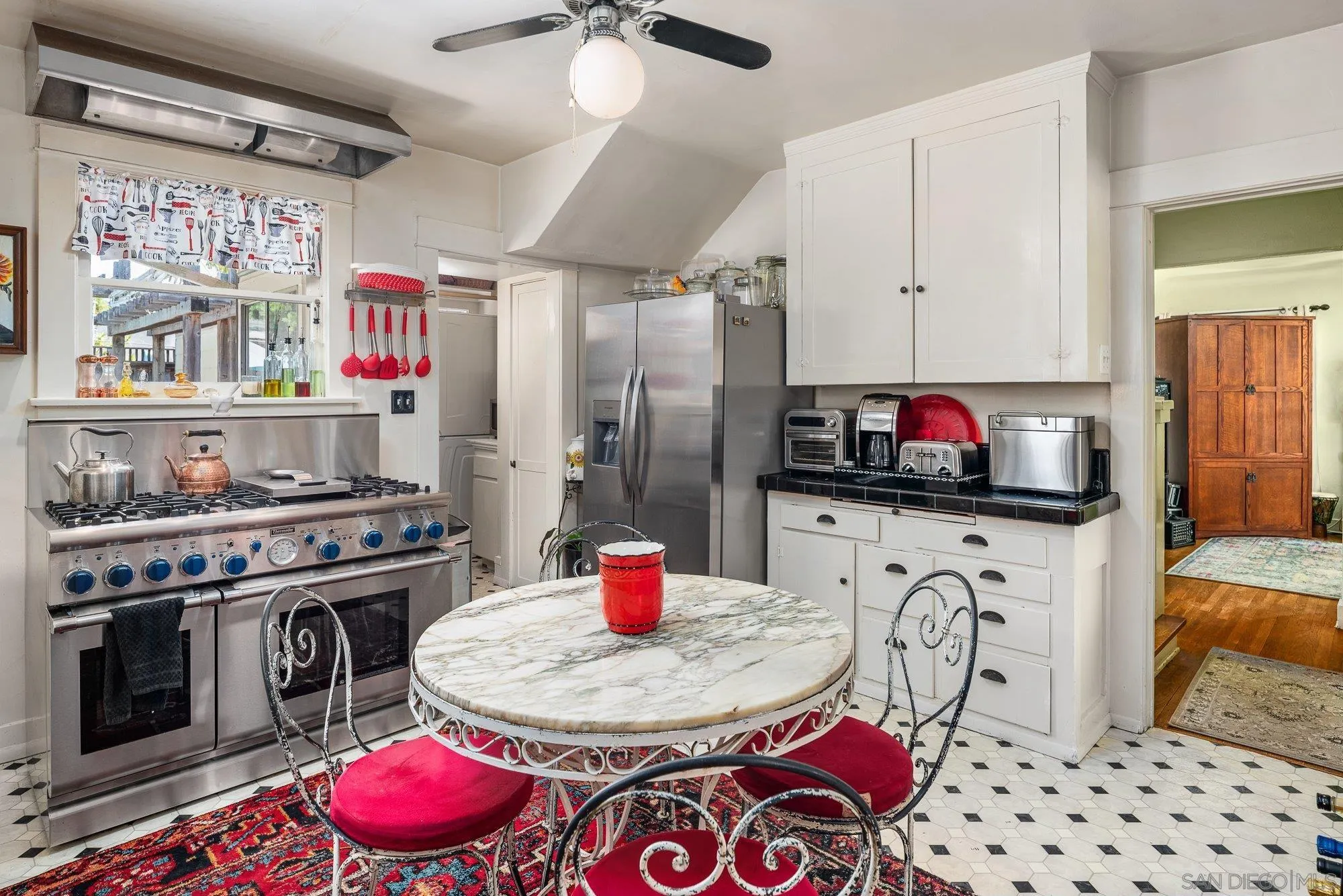 https://cdn.realtyfeed.com/cdn/127/250037741/b1ee714bbd146db1d201fb1fc28b6e72.webp