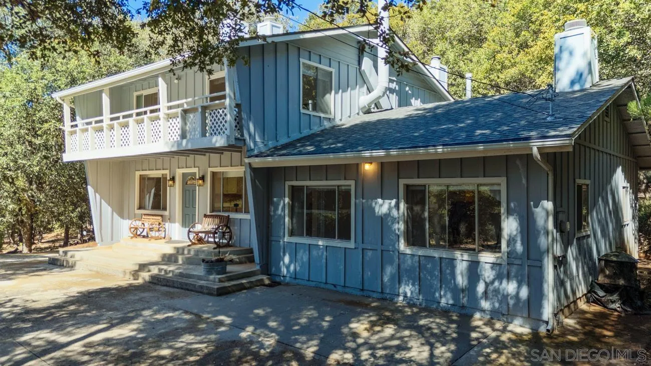 https://cdn.realtyfeed.com/cdn/127/250037743/730494c6463a9a2b9d8e920342cc8e59.webp