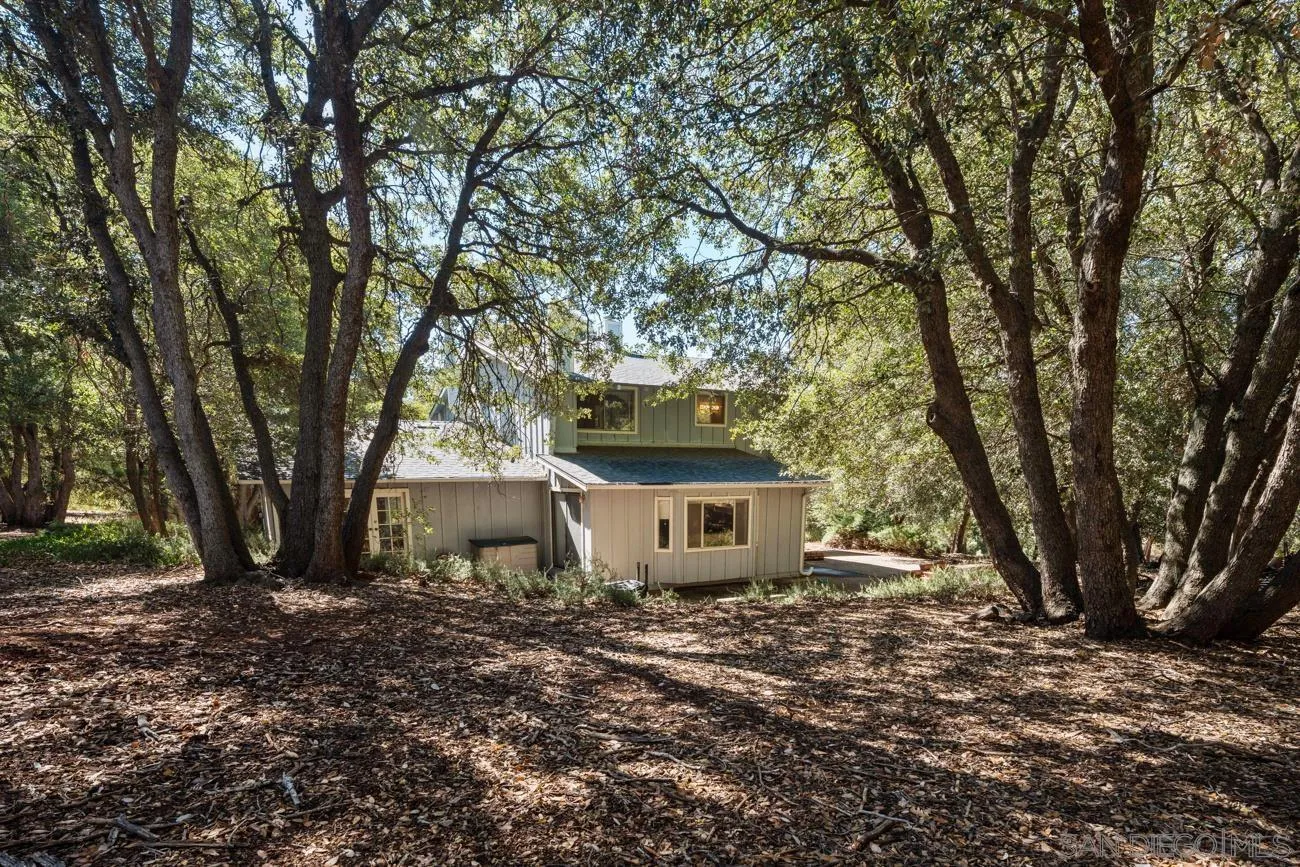 https://cdn.realtyfeed.com/cdn/127/250037743/86474023323a23abfbdbff63a7c49464.webp