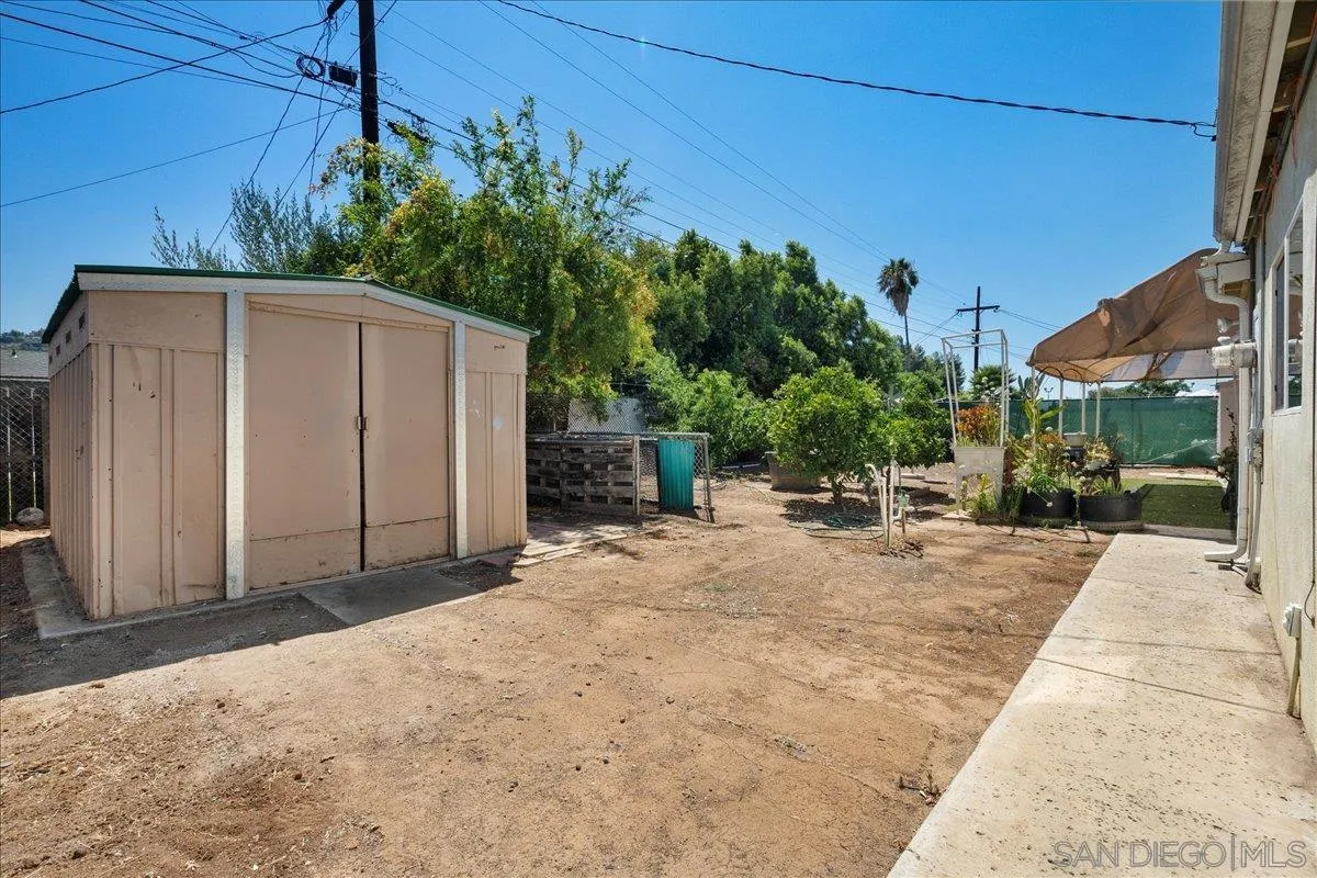 https://cdn.realtyfeed.com/cdn/127/250037745/391adda9bb33d58a948317f6b9d32a53.webp