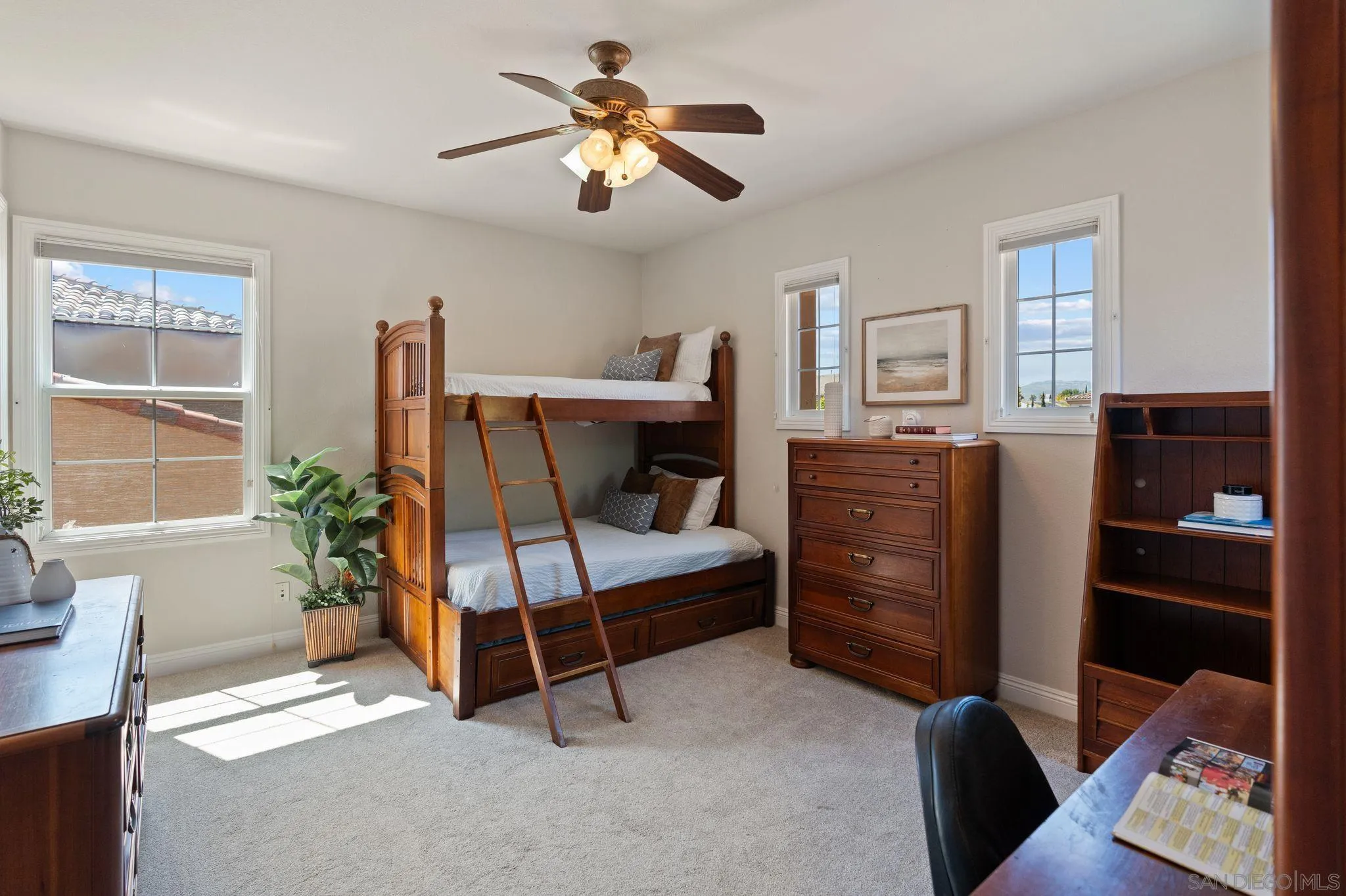 https://cdn.realtyfeed.com/cdn/127/250037748/151feb49a3d4657b8e2b0a6fc2d111c3.webp