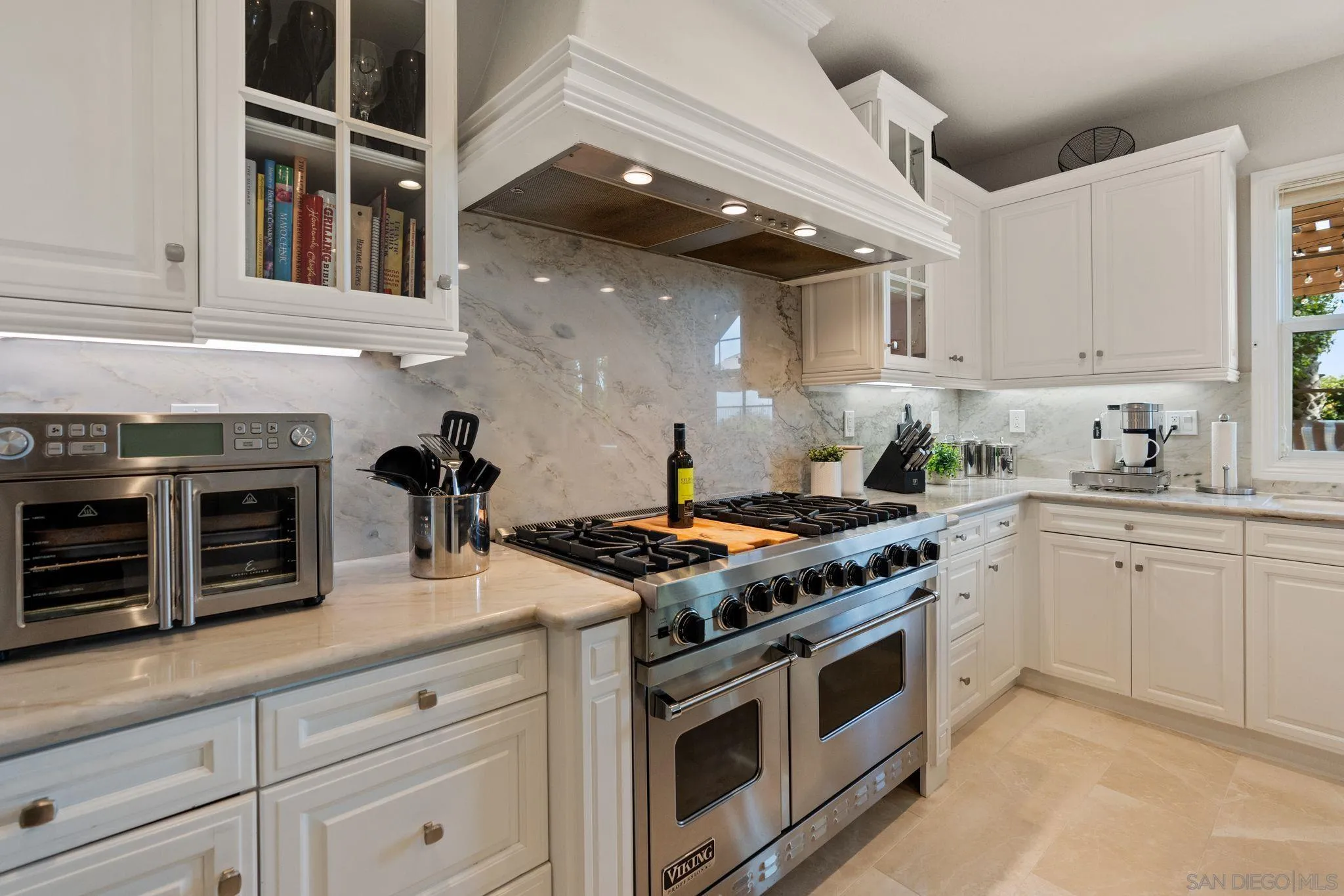 https://cdn.realtyfeed.com/cdn/127/250037748/8728e5ef9e0777c41074737d2666fa2d.webp