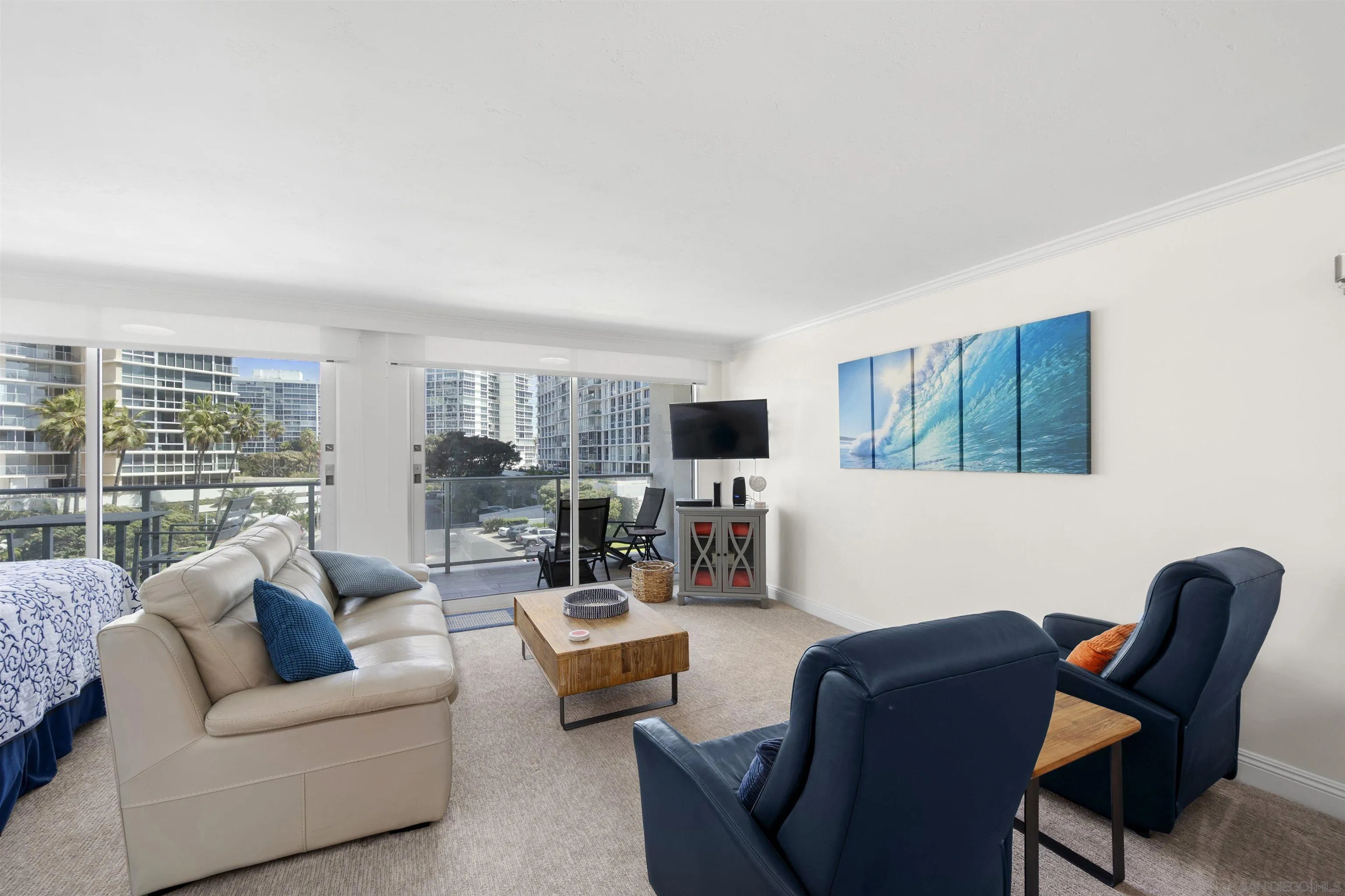 https://cdn.realtyfeed.com/cdn/127/250037751/0bc8a0a608c921d783d331833d2cc9fb.webp