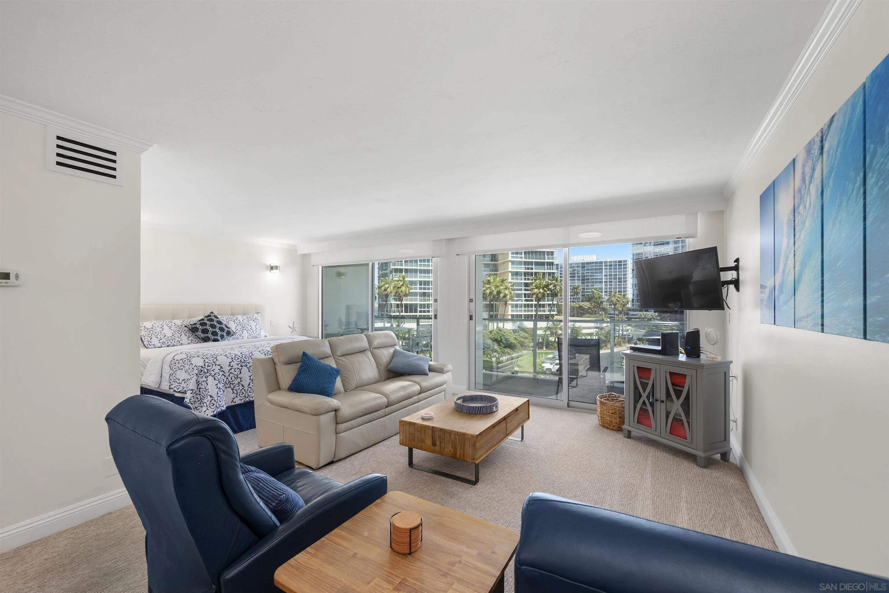 https://cdn.realtyfeed.com/cdn/127/250037751/b15001ffb0ecf59de5d9af9dda06f130.webp