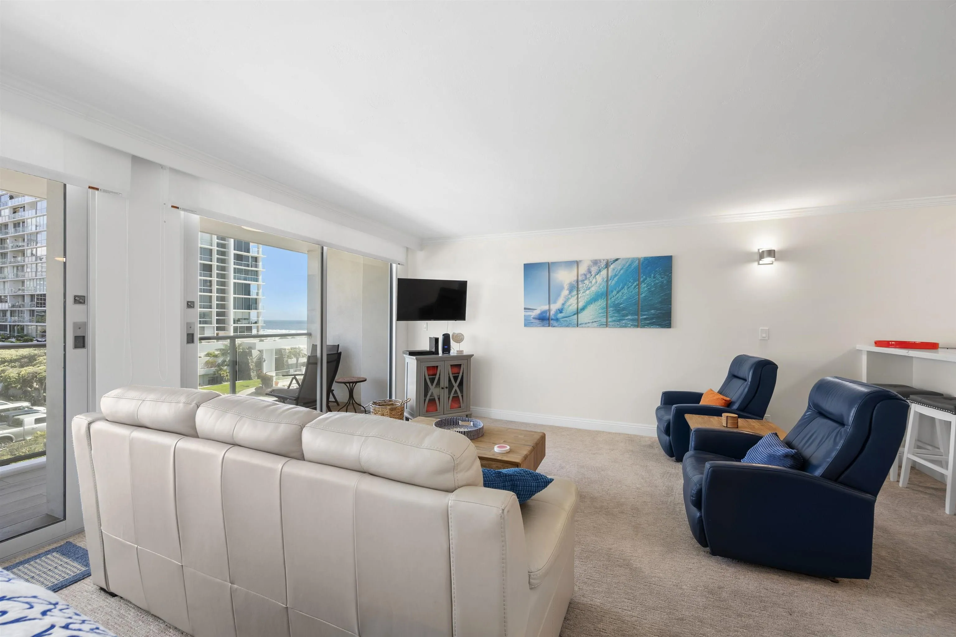 https://cdn.realtyfeed.com/cdn/127/250037751/fd6fe86c61be2eb986999a0c7ff2660e.webp