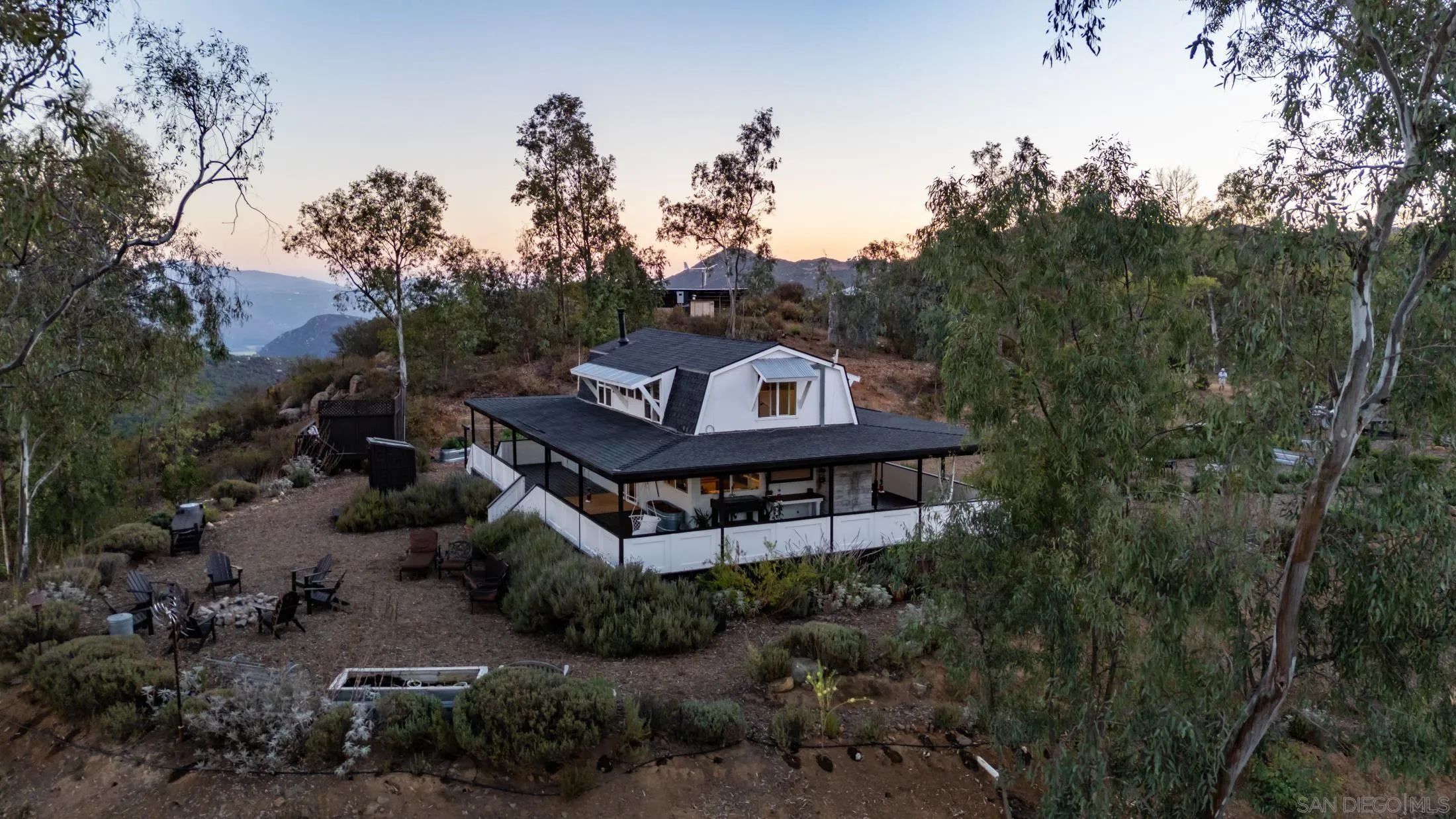 https://cdn.realtyfeed.com/cdn/127/250037757/ba93c548a805470a1d7f0fcf769b6246.webp