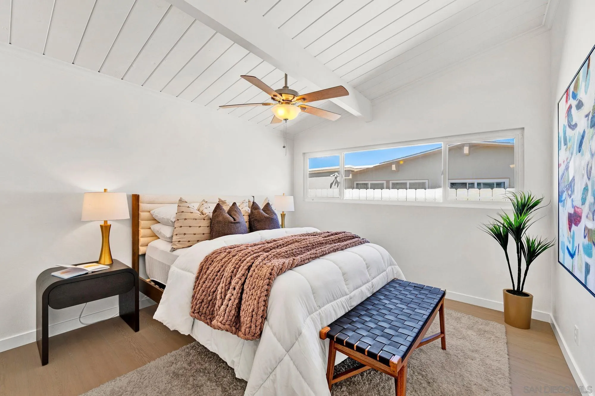 https://cdn.realtyfeed.com/cdn/127/250037760/60258f74cc6022a7a591bcd6f0c0c1da.webp