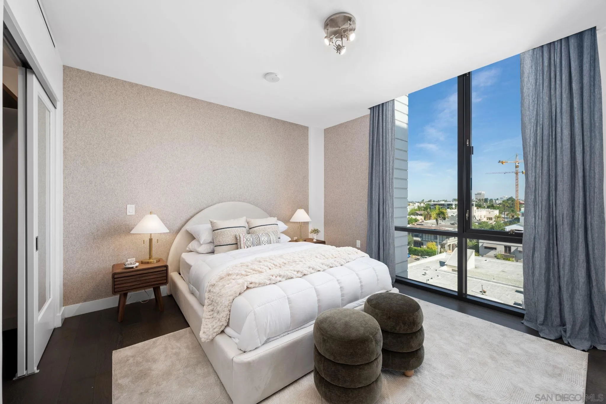 https://cdn.realtyfeed.com/cdn/127/250037764/3a6f0211c87a189ffa5d711d88a0a3fc.webp