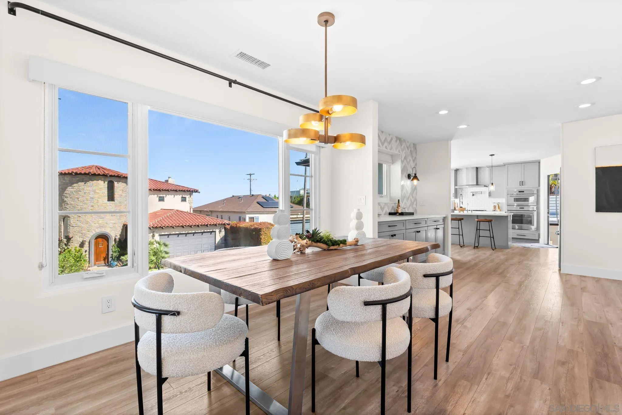 https://cdn.realtyfeed.com/cdn/127/250037772/2aaadd67470ddc2c01c3b722e02b66da.webp
