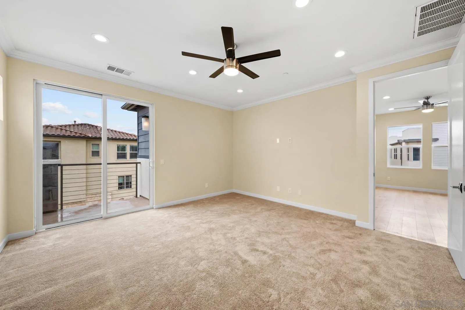 https://cdn.realtyfeed.com/cdn/127/250037778/984107017e6eb7020d2309bf5df1dca7.webp