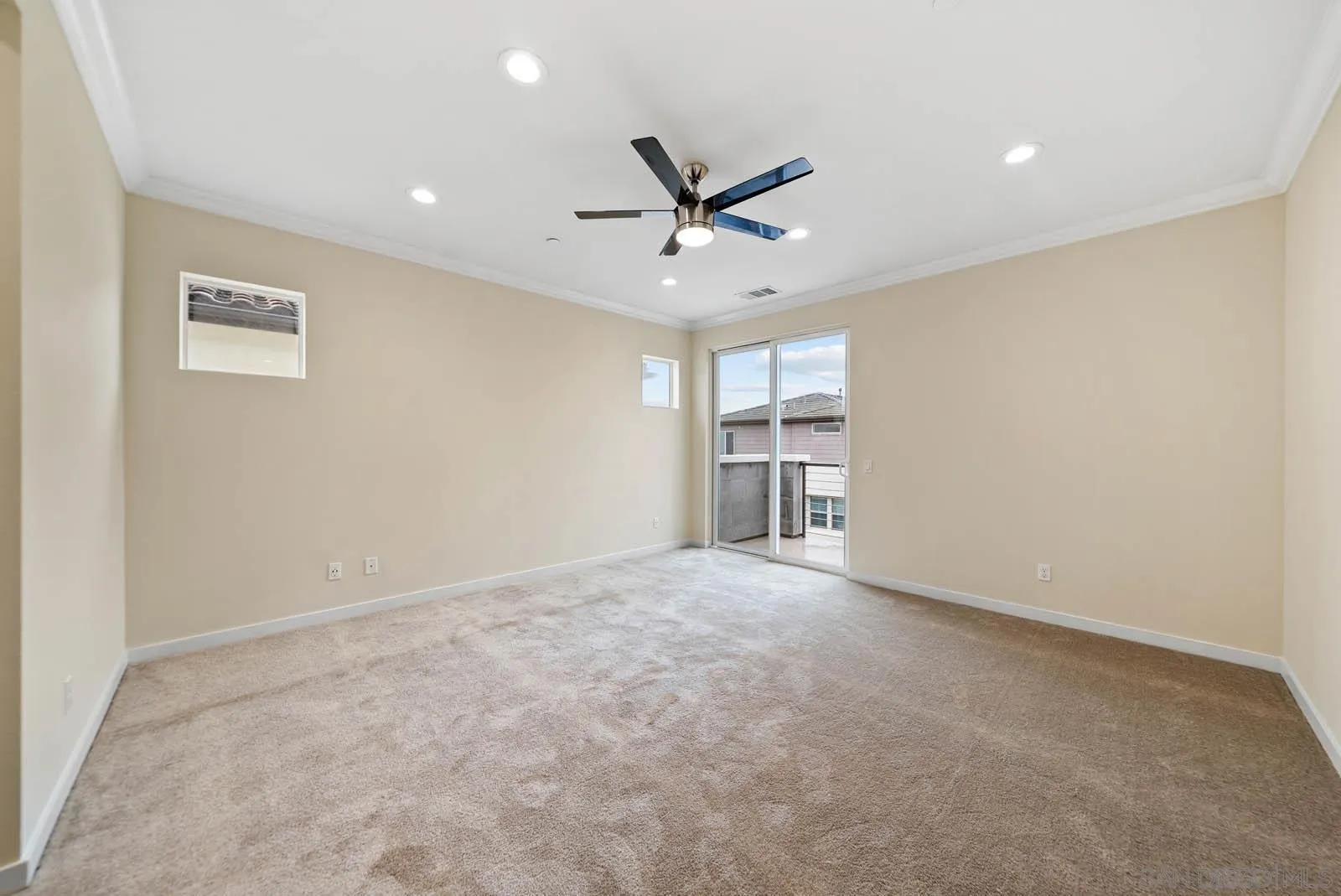 https://cdn.realtyfeed.com/cdn/127/250037778/e66a9b125c83b57adb85c0270c67e55a.webp