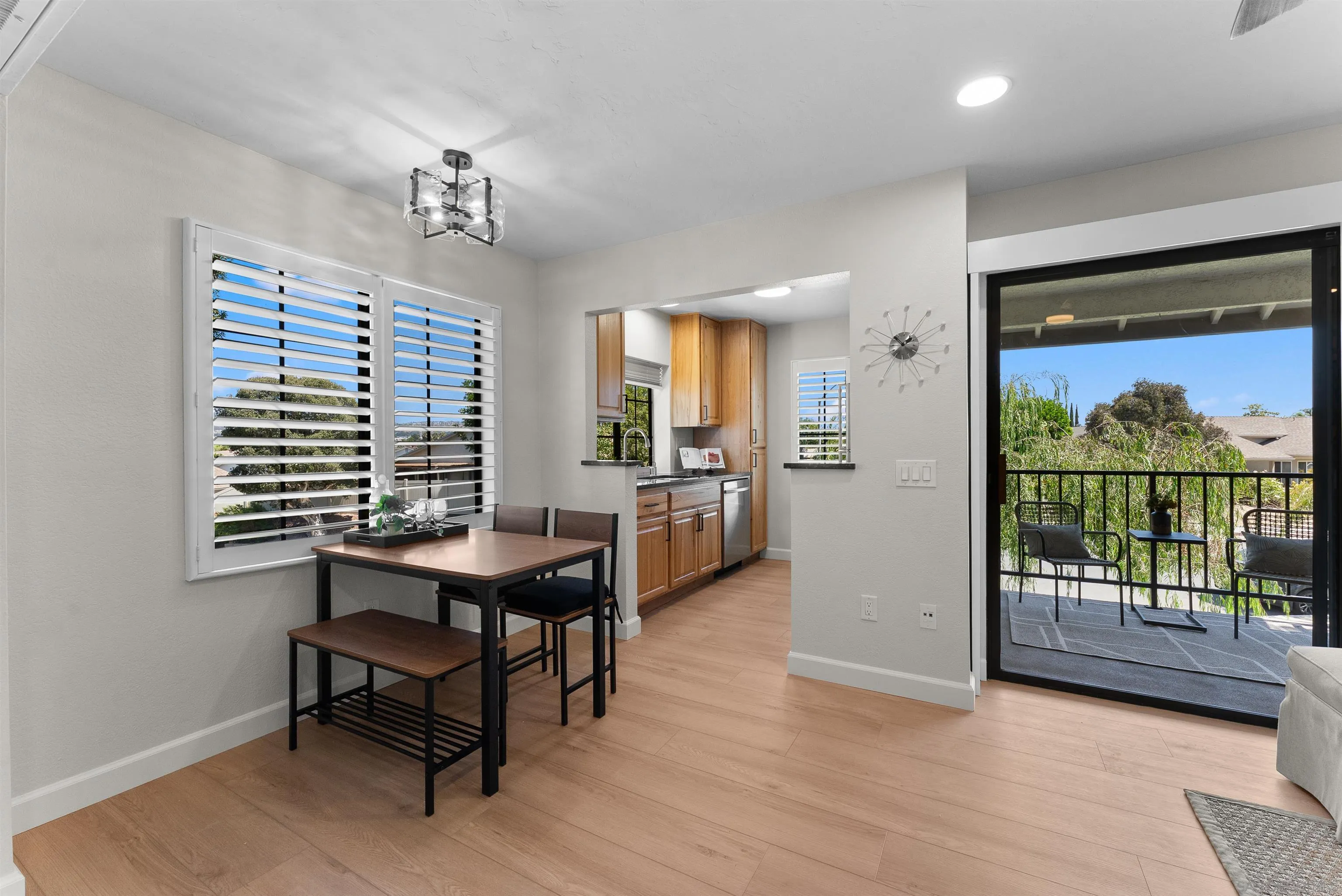 https://cdn.realtyfeed.com/cdn/127/250037782/0f56549a8fe55cdf0b141d28223ee960.webp